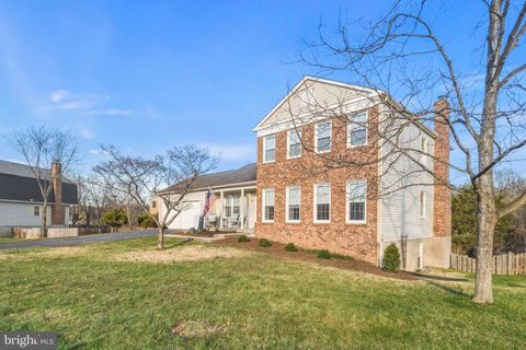 Homes For Sale - 4357 Cub Run Road<br/> CHANTILLY, VA 20151