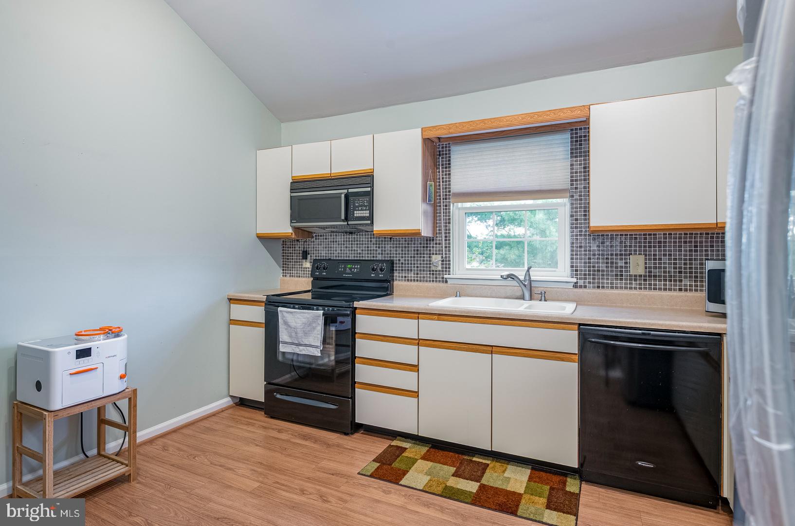 STONE HILL FARMS - Residential