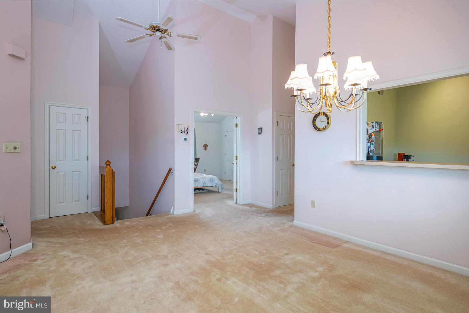 STONE HILL FARMS - Residential