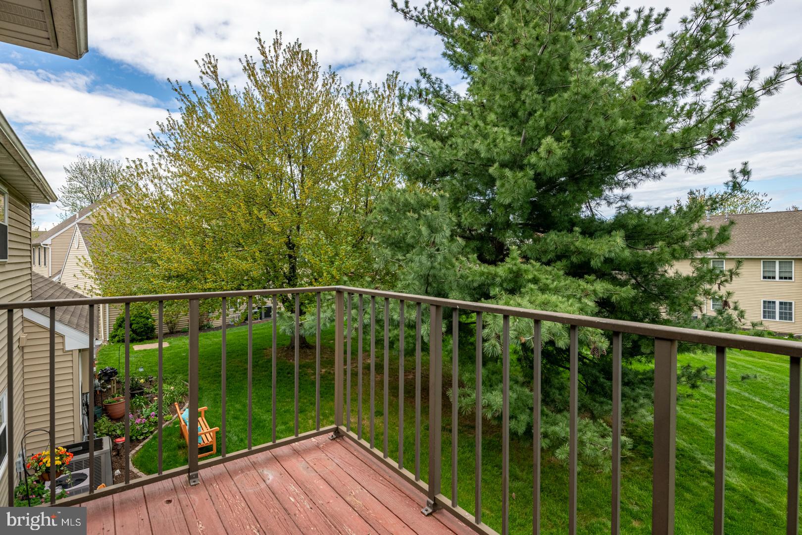 STONE HILL FARMS - Residential