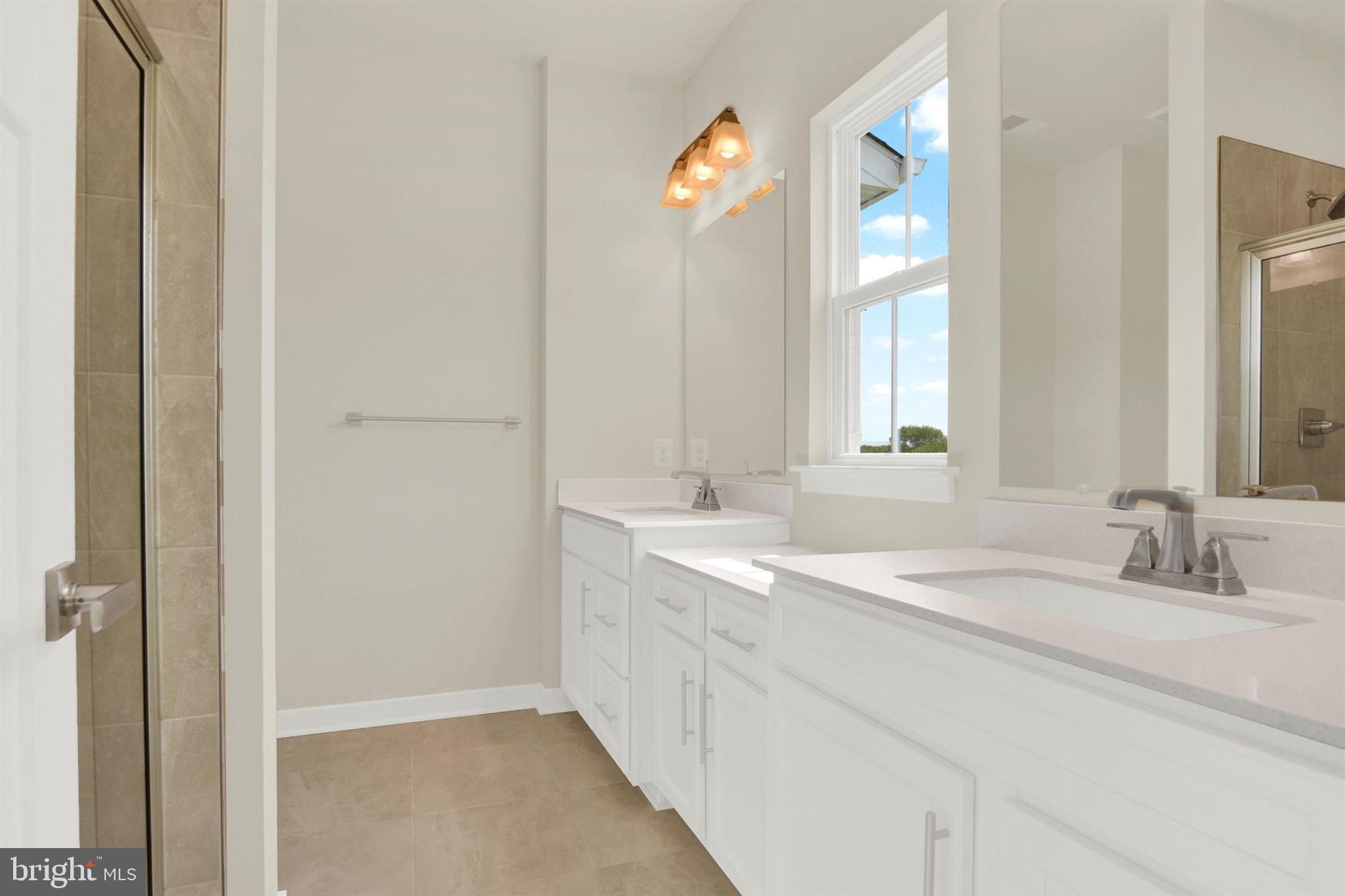 ABERDEEN OVERLOOK - Residential