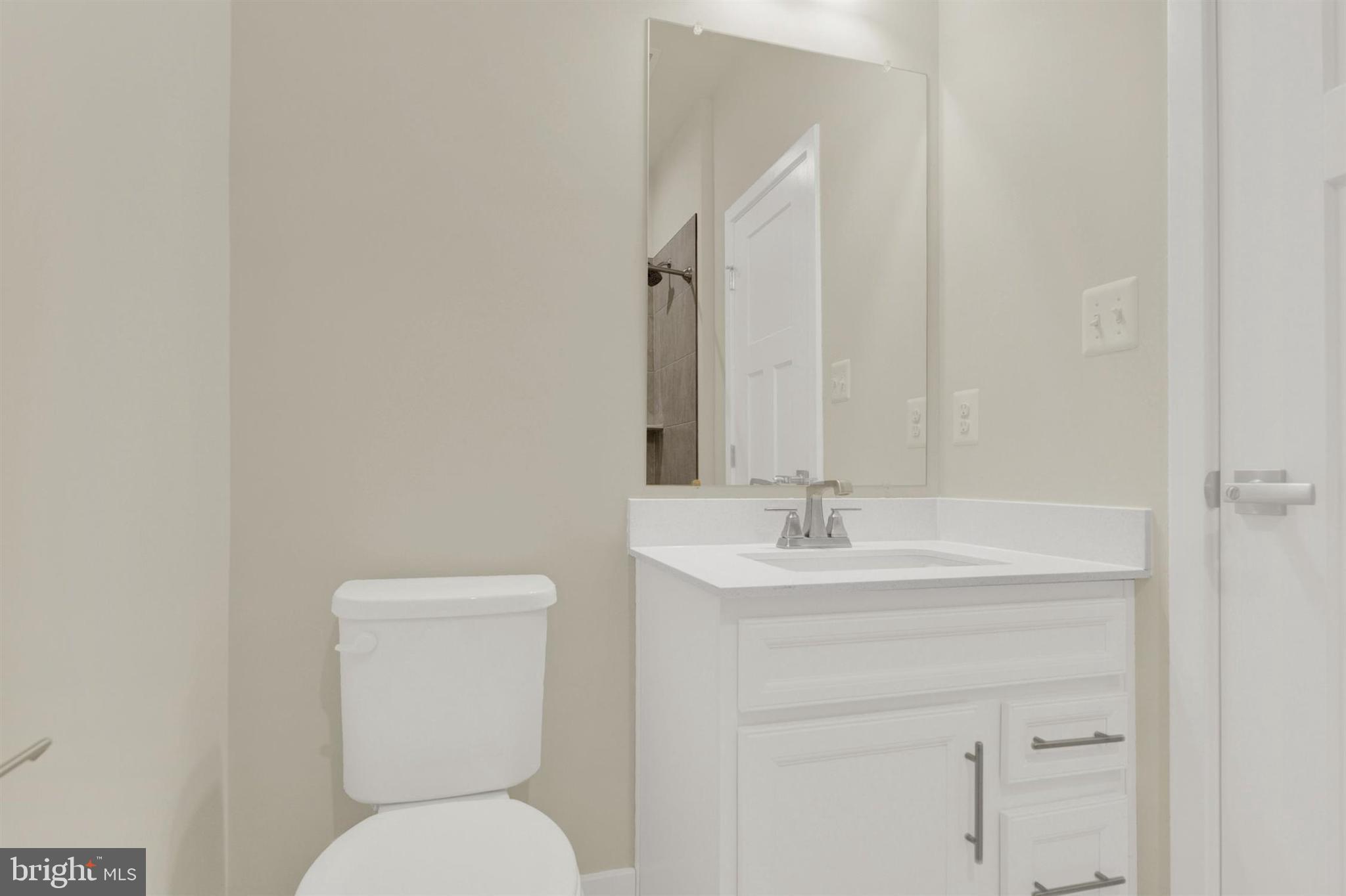 ABERDEEN OVERLOOK - Residential