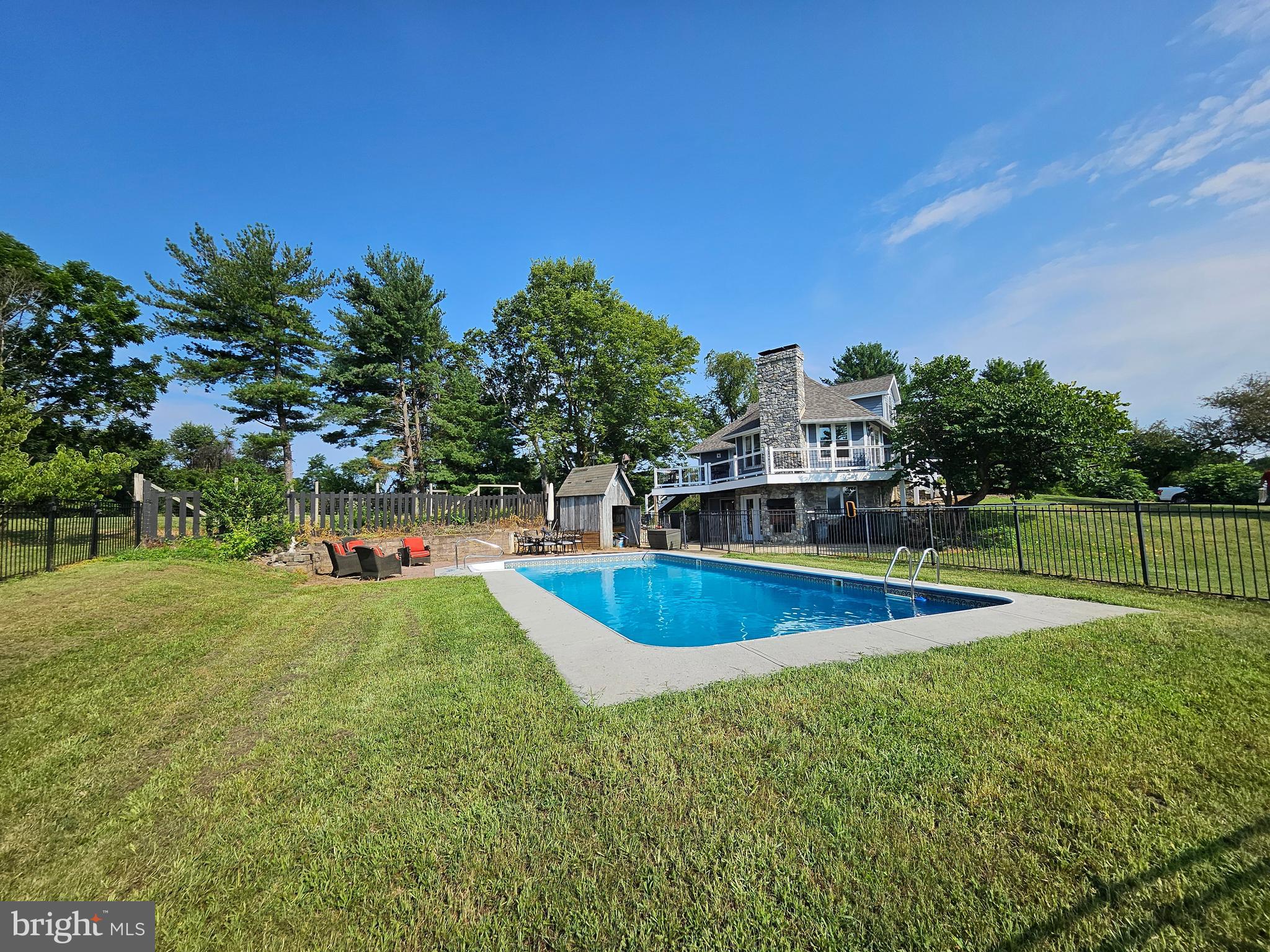 HARPERS FERRY - Residential