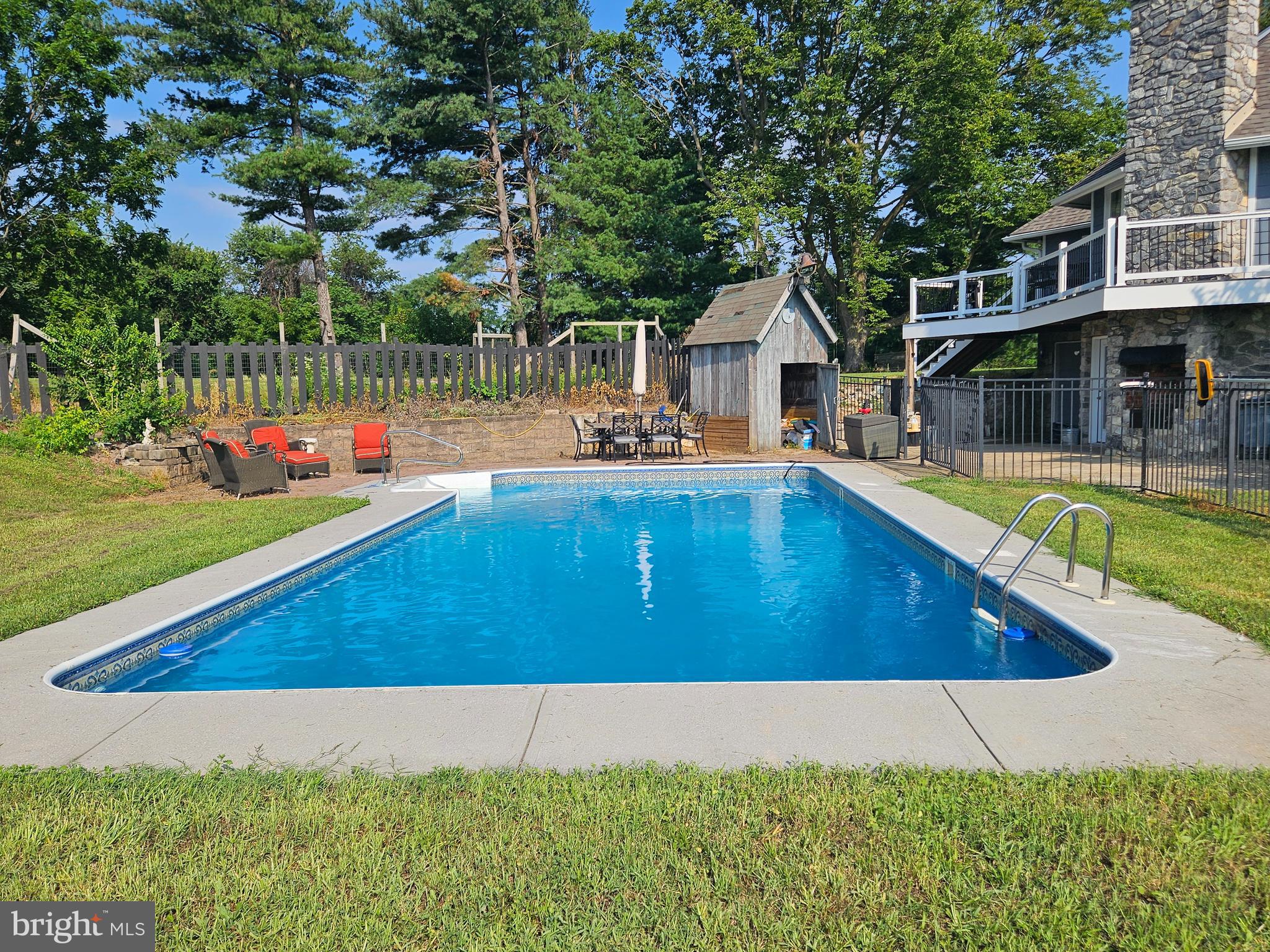 HARPERS FERRY - Residential