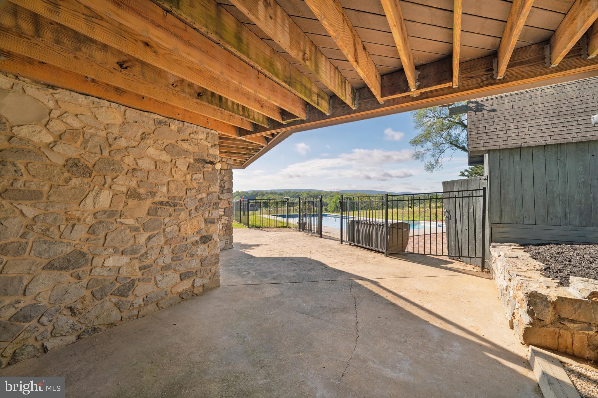 HARPERS FERRY - Residential