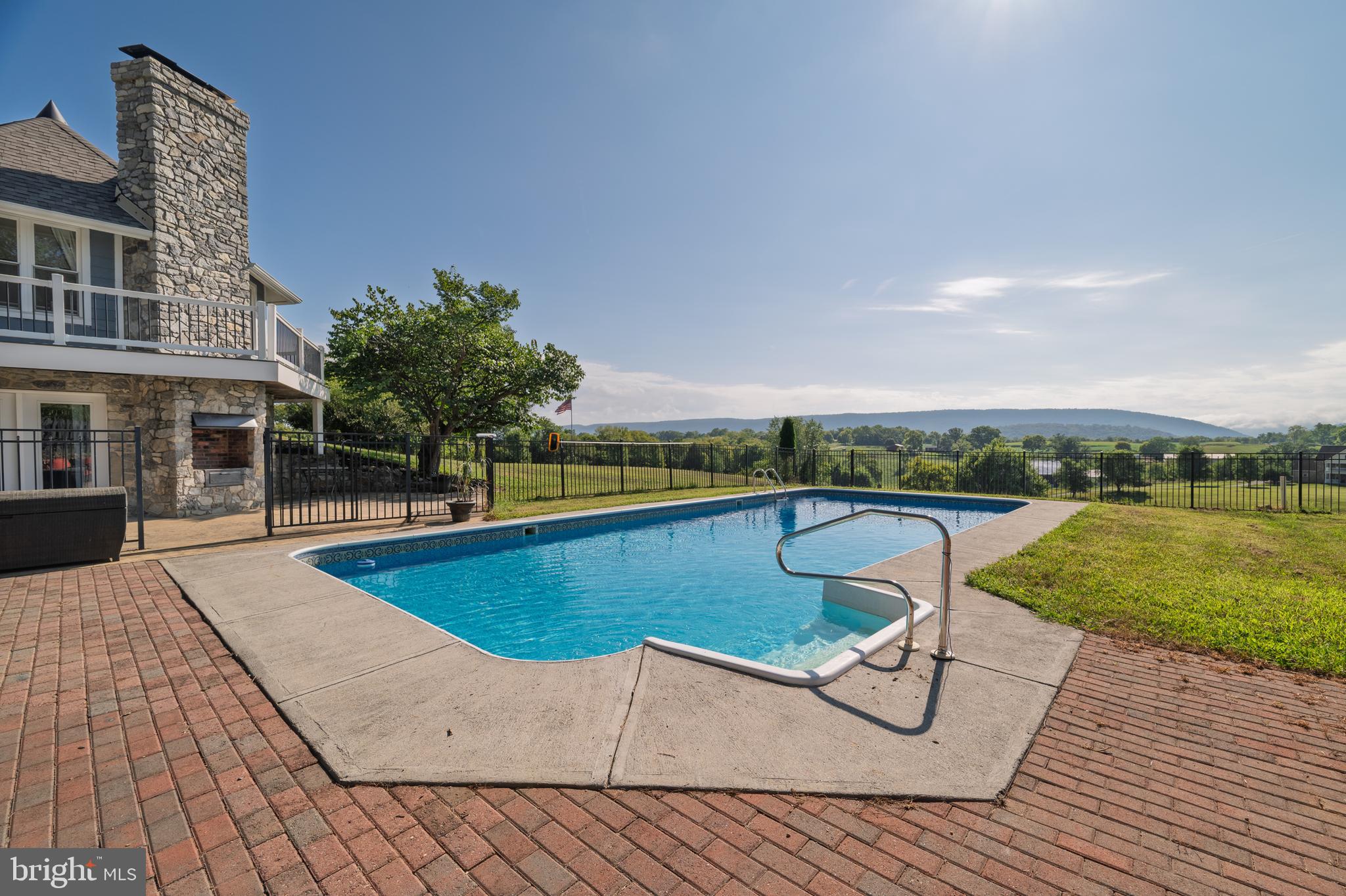 HARPERS FERRY - Residential