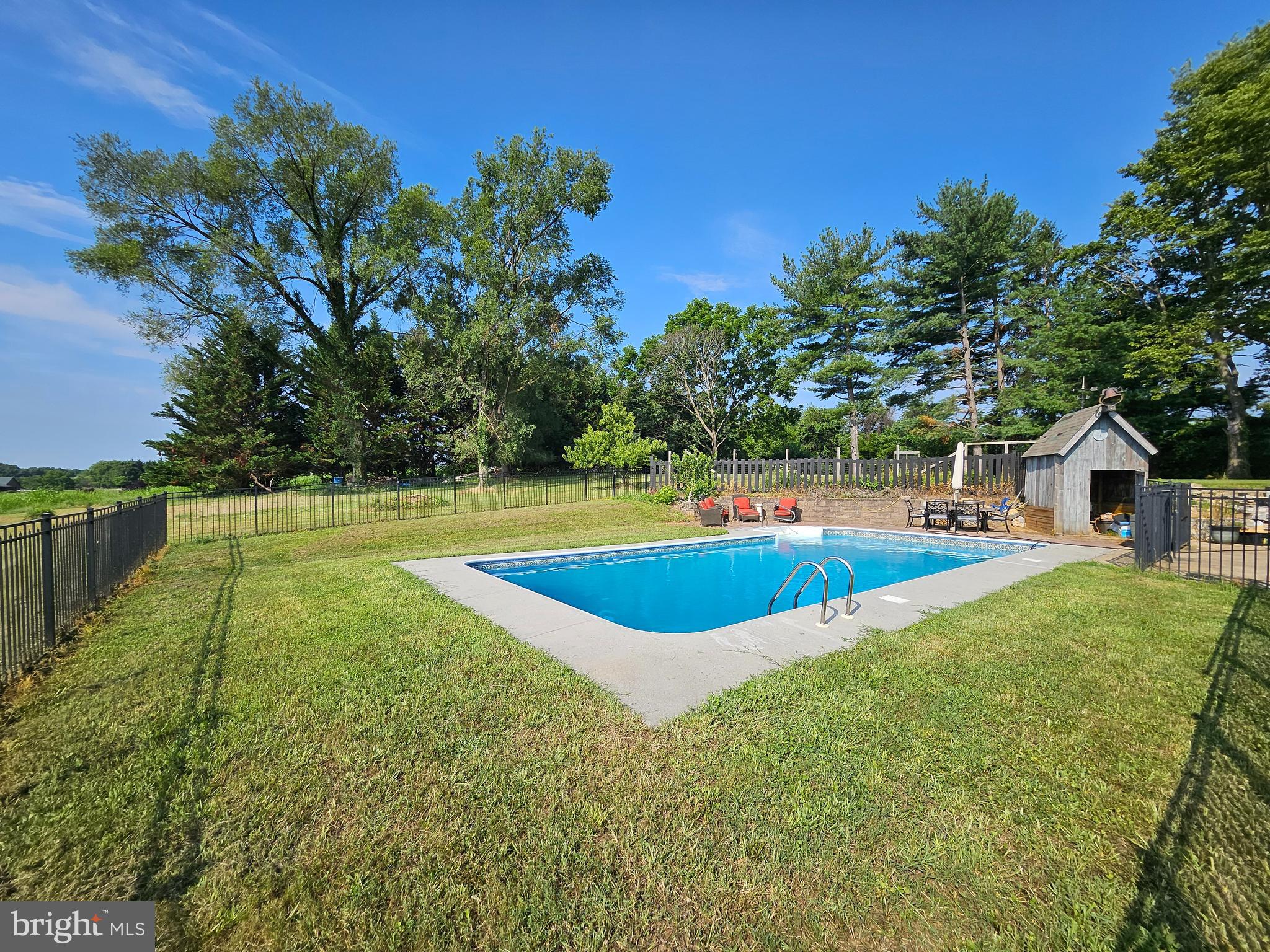 HARPERS FERRY - Residential