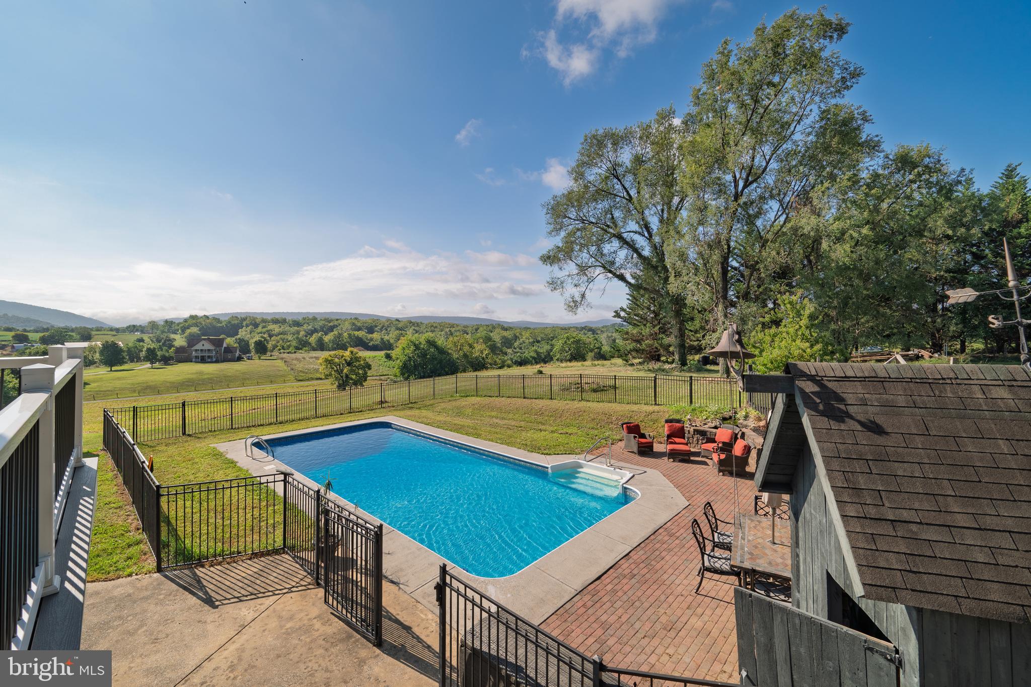 HARPERS FERRY - Residential