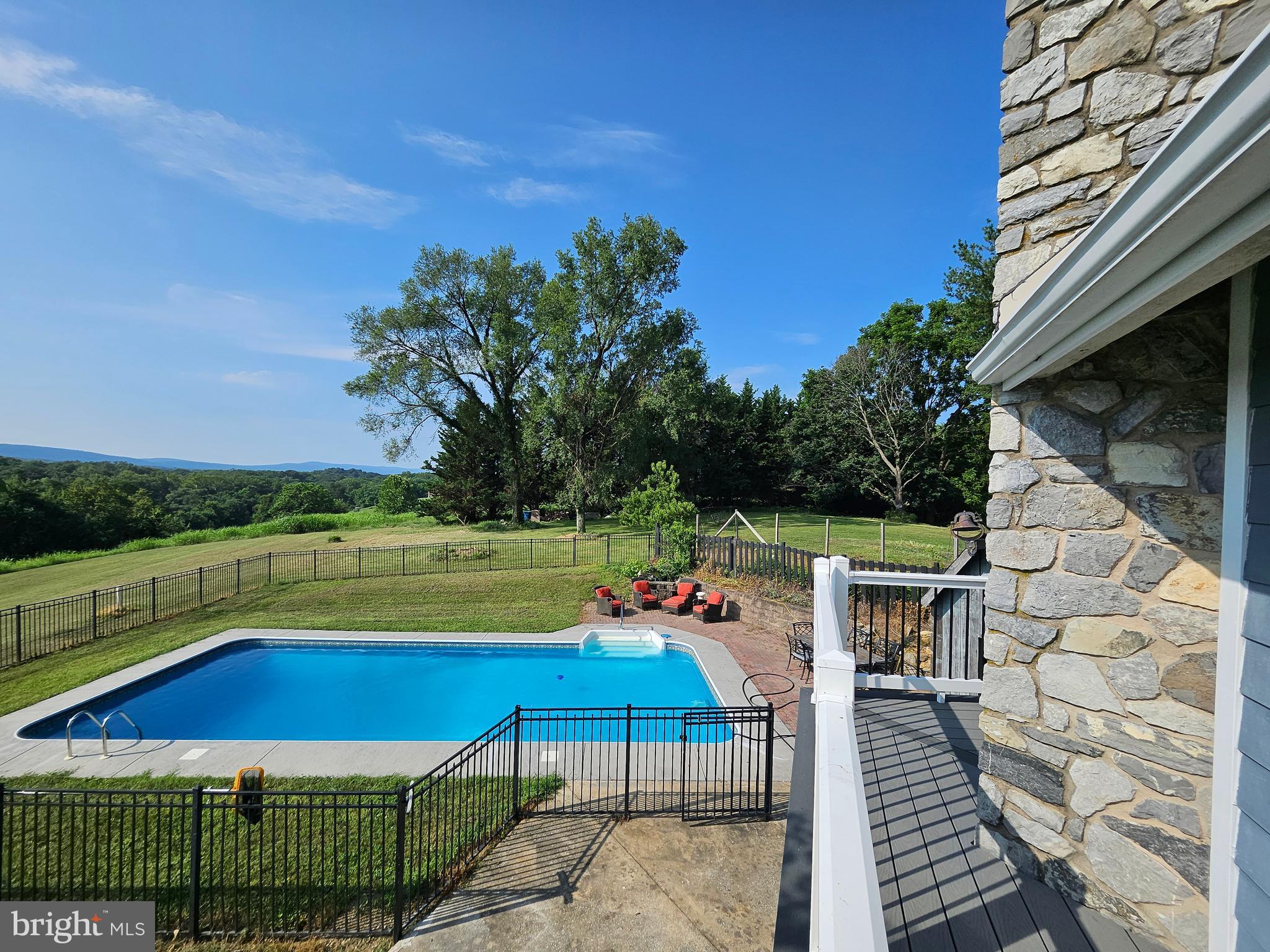 HARPERS FERRY - Residential