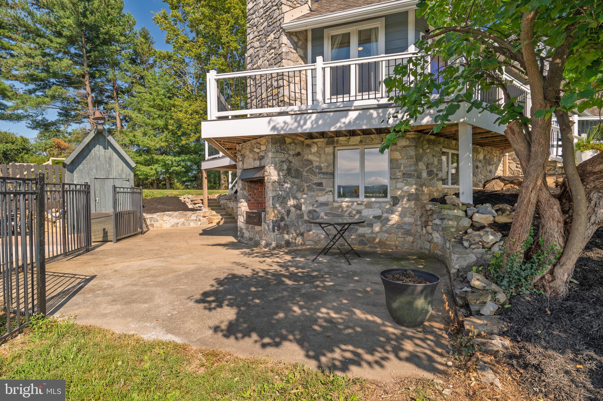 HARPERS FERRY - Residential