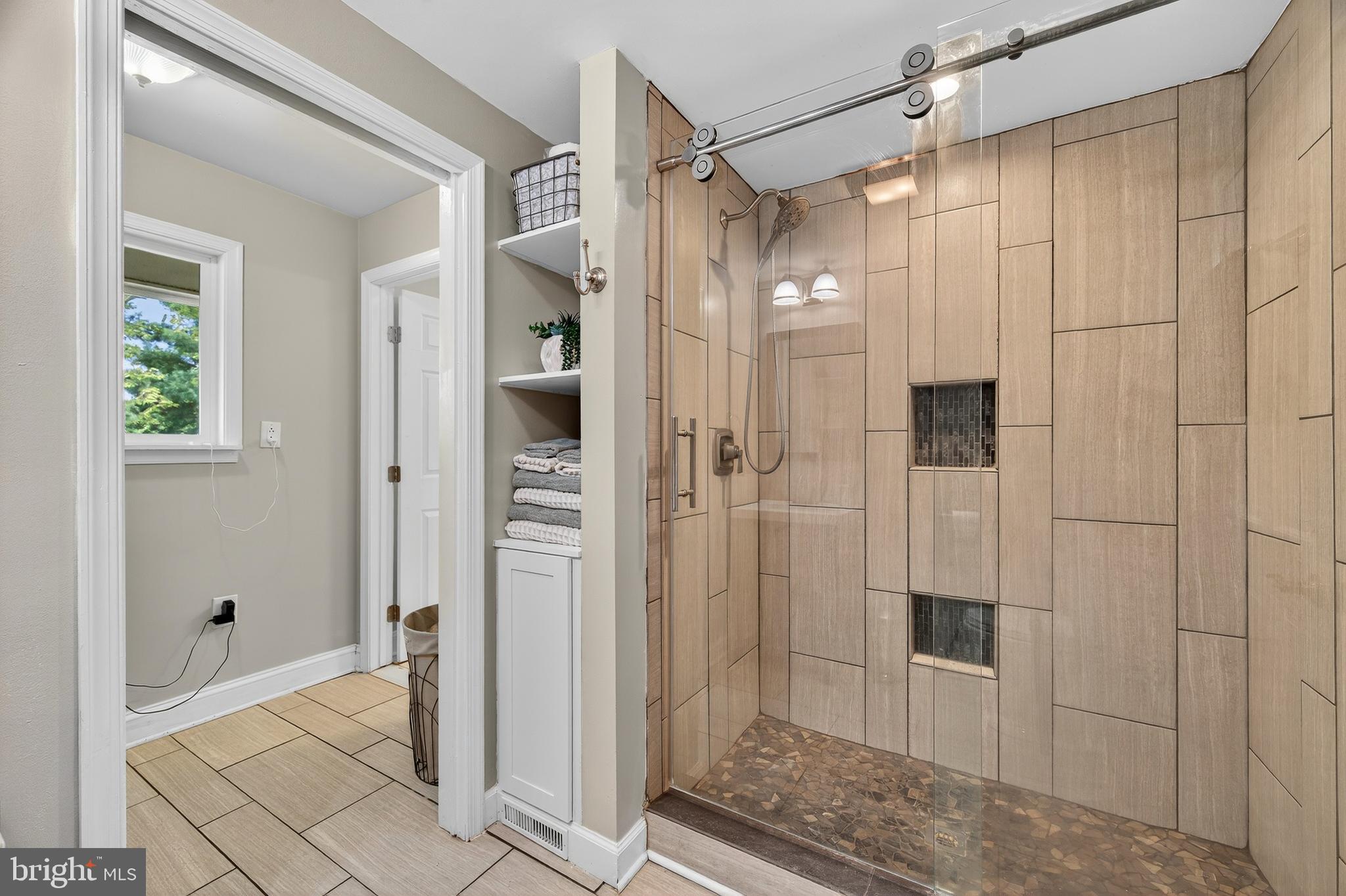 HARPERS FERRY - Residential