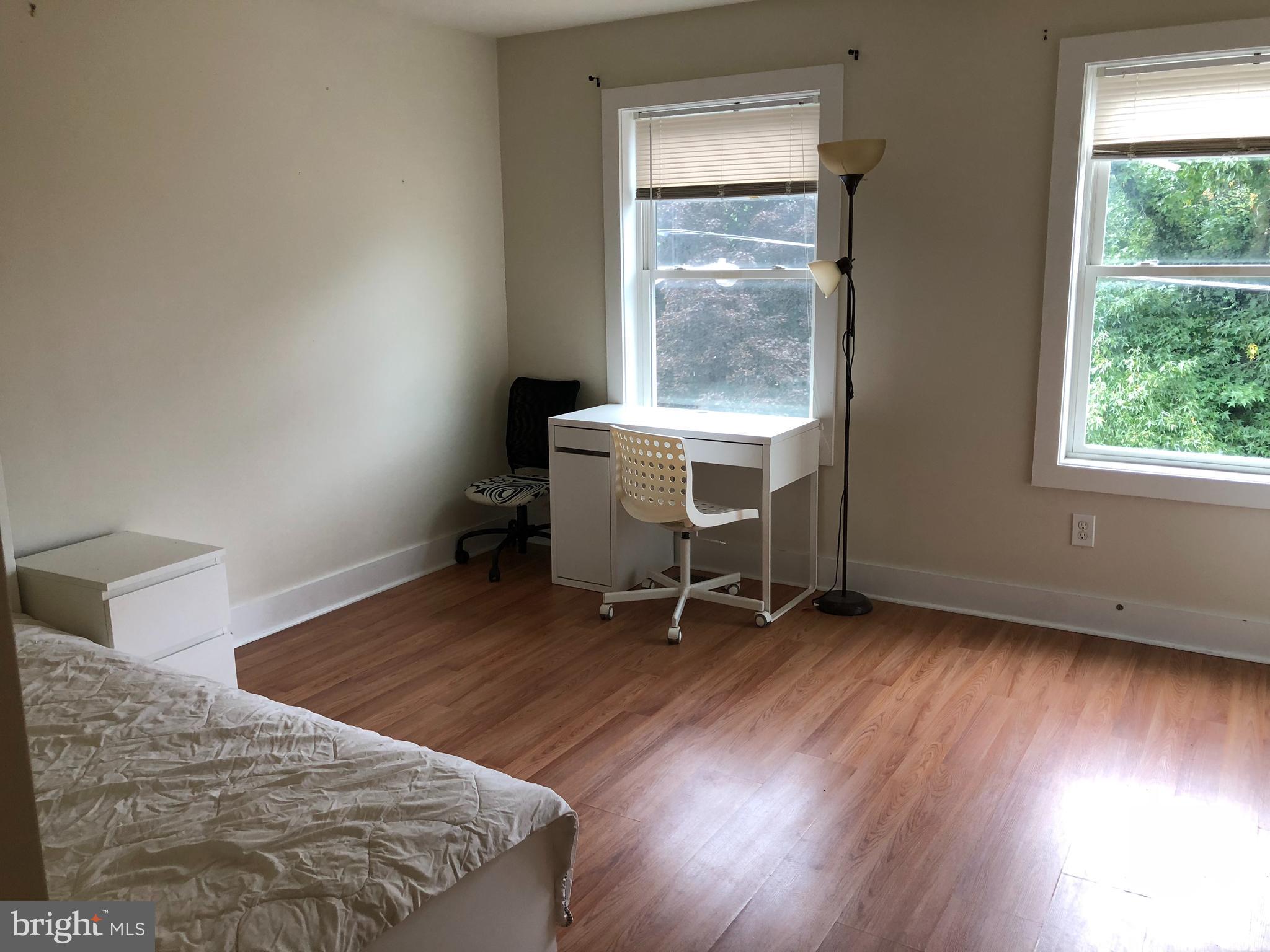 PHILADELPHIA (WEST) - Residential