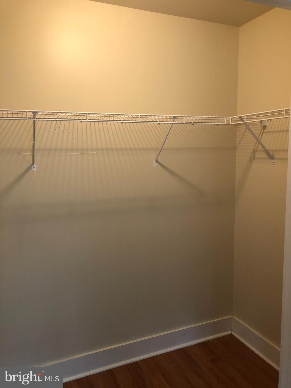 PHILADELPHIA (WEST) - Residential