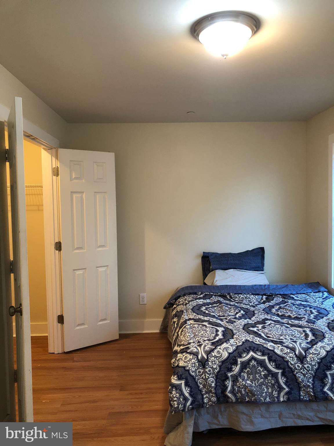 PHILADELPHIA (WEST) - Residential