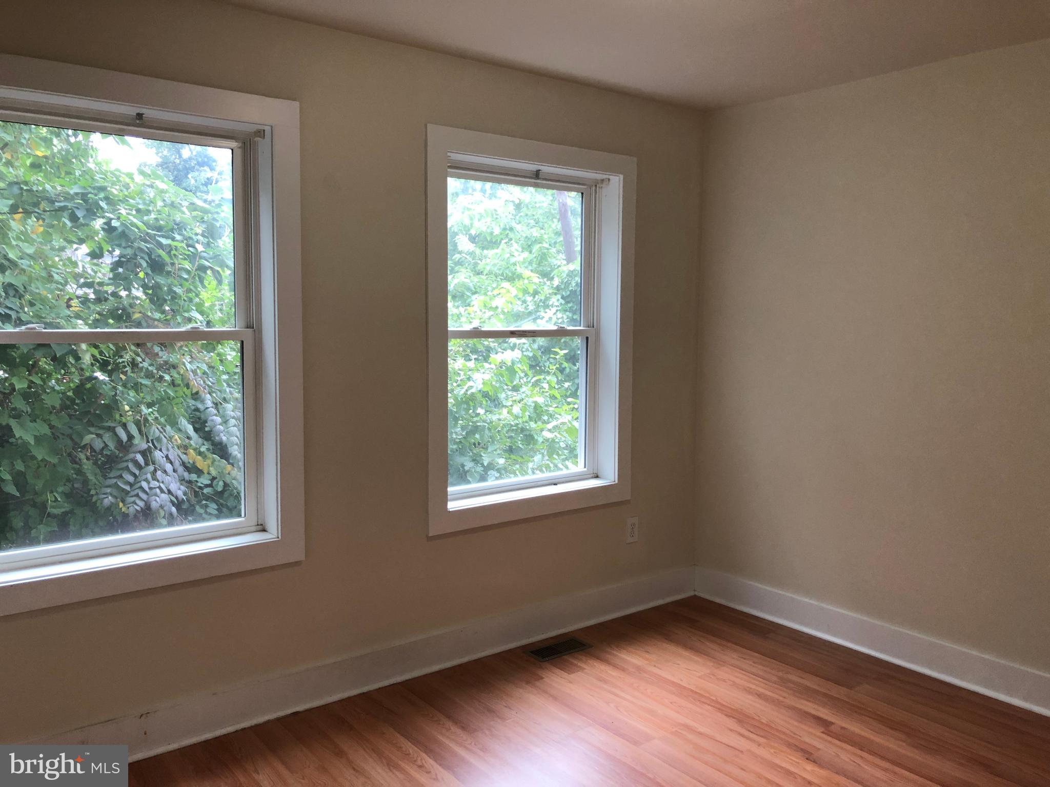 PHILADELPHIA (WEST) - Residential