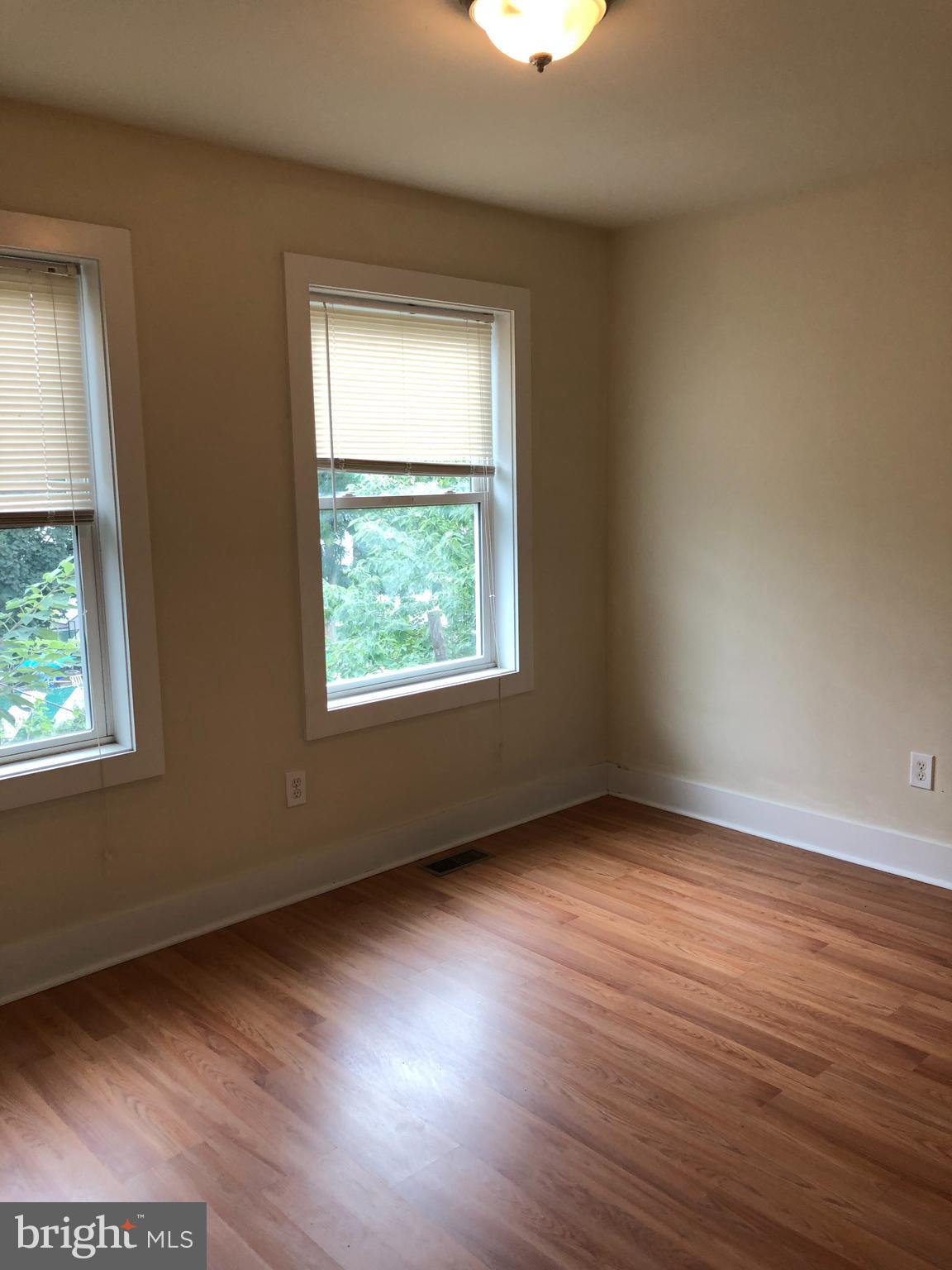 PHILADELPHIA (WEST) - Residential