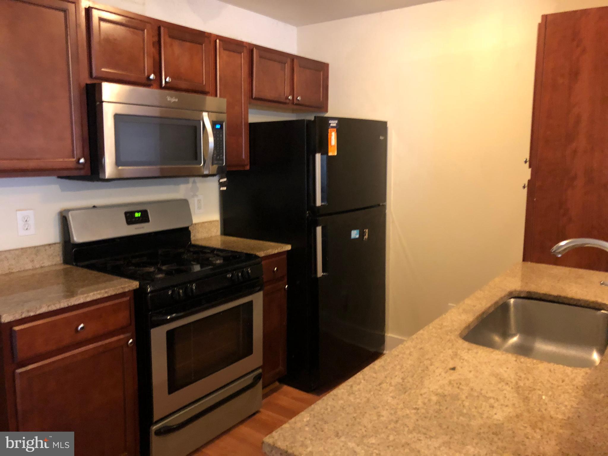 PHILADELPHIA (WEST) - Residential