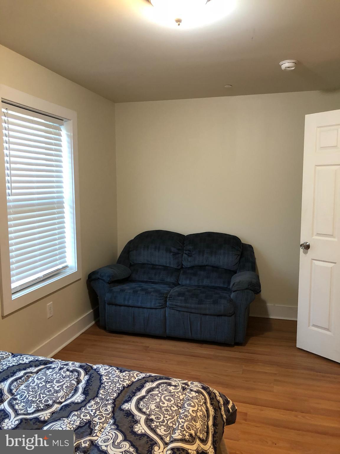 PHILADELPHIA (WEST) - Residential