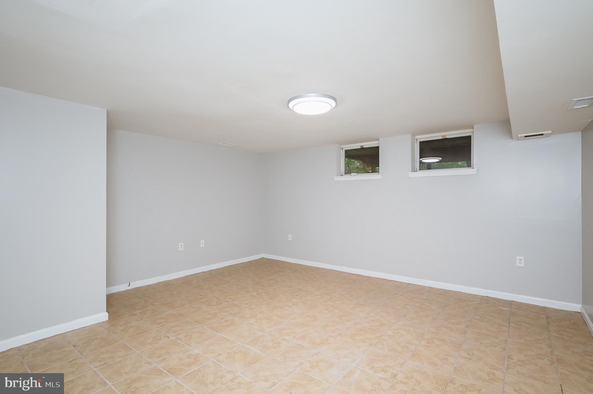 GILMER WOODS - Residential