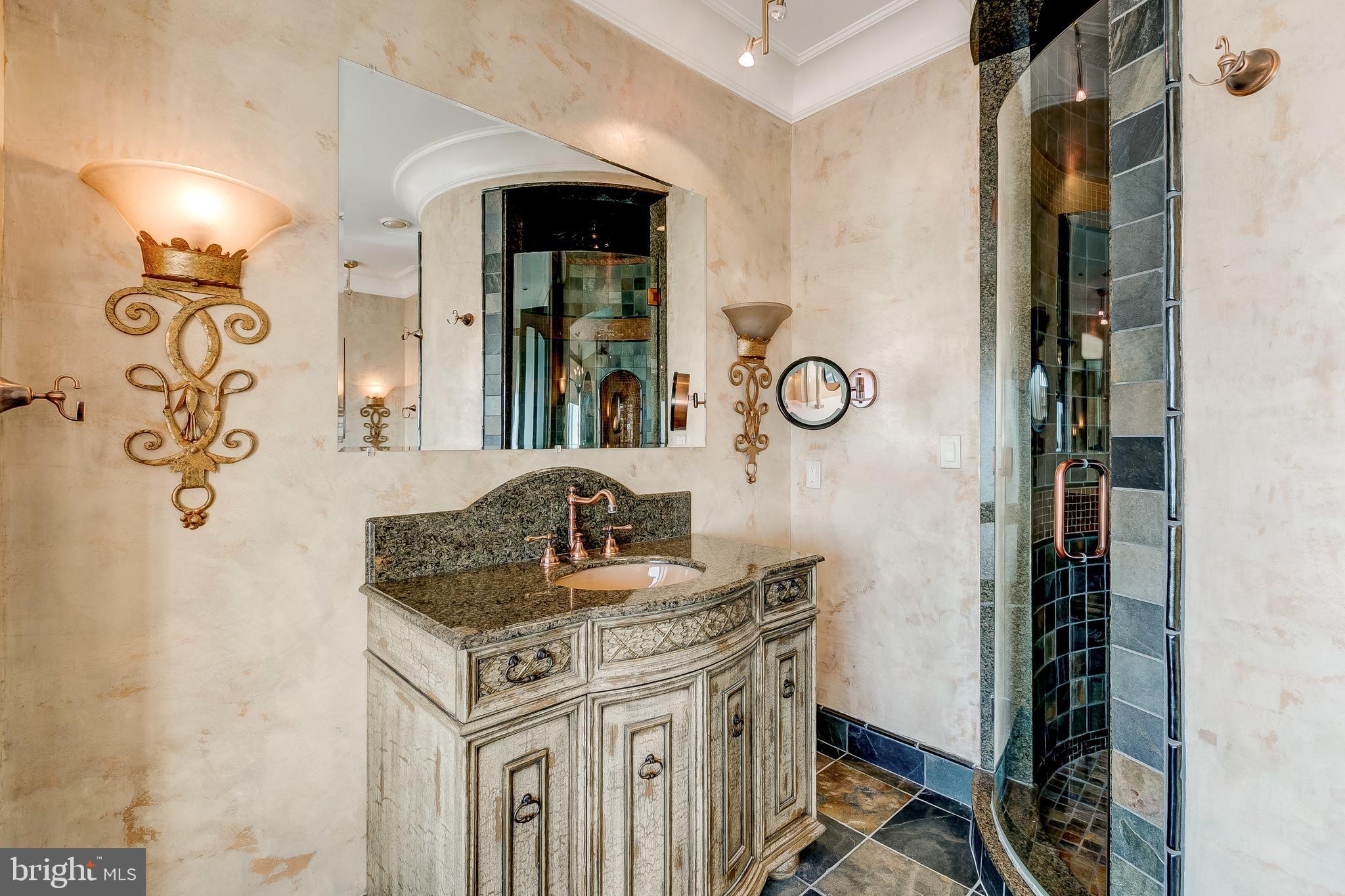 HARBORVIEW - Residential