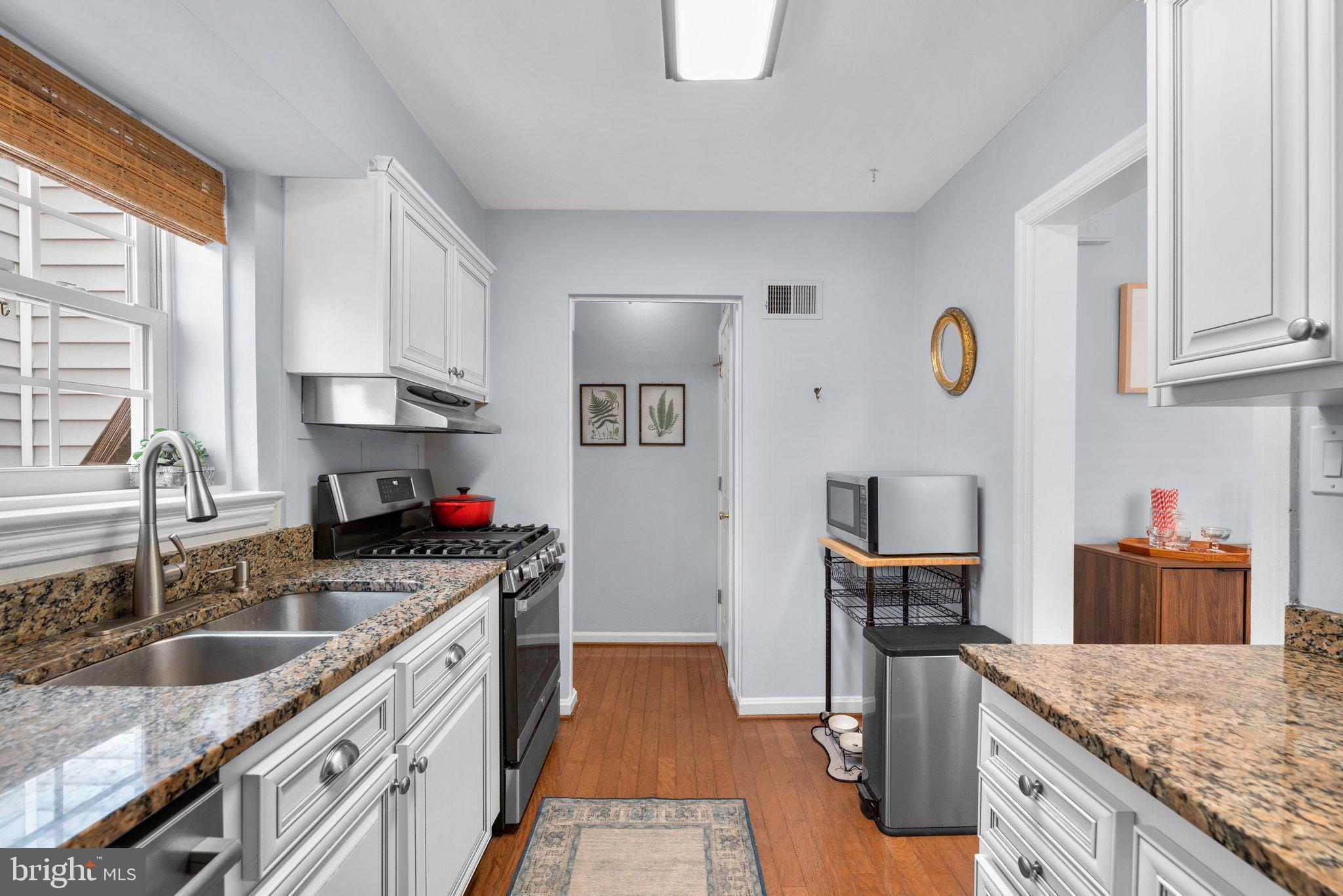 CARROLL KNOLLS - Residential