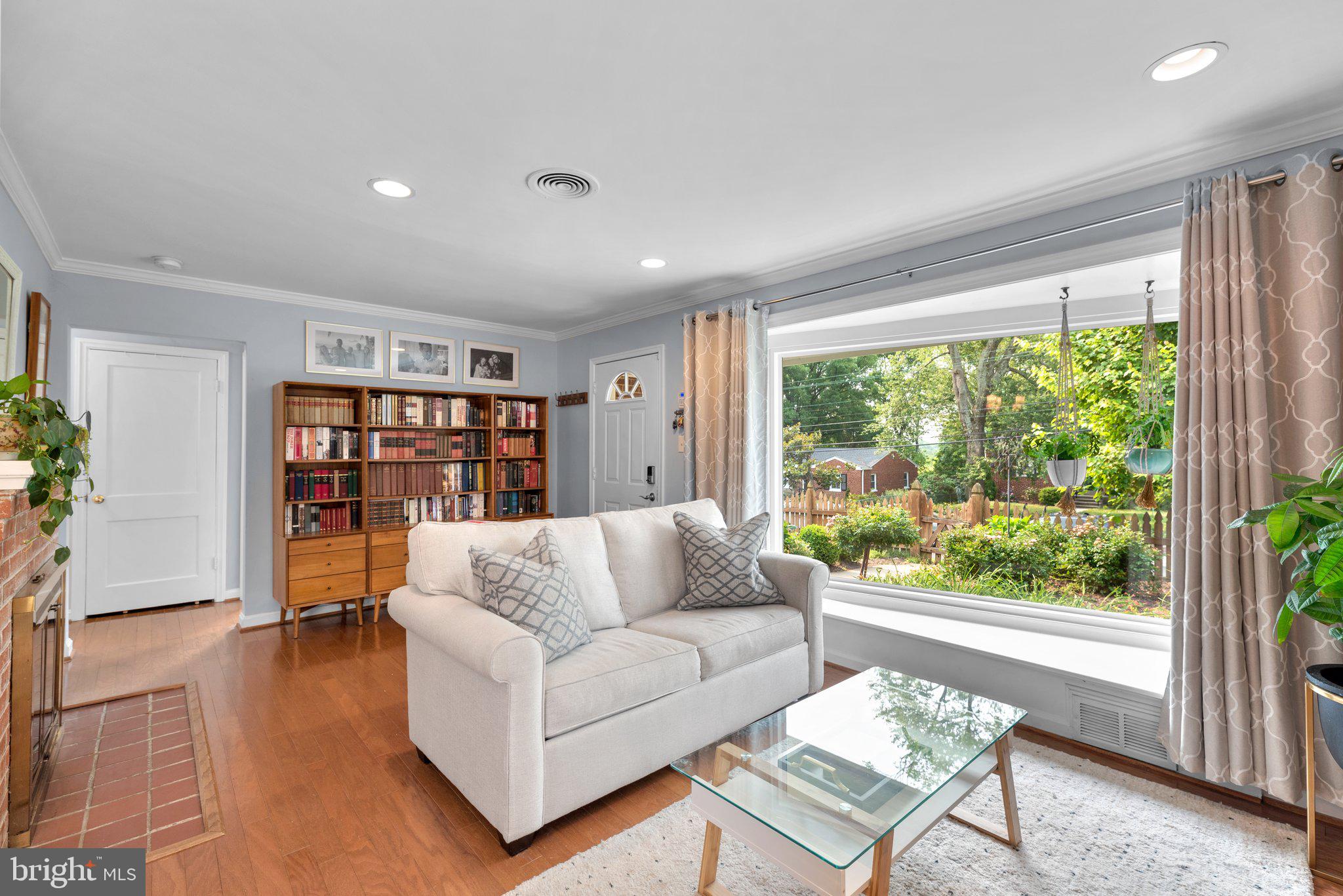 CARROLL KNOLLS - Residential