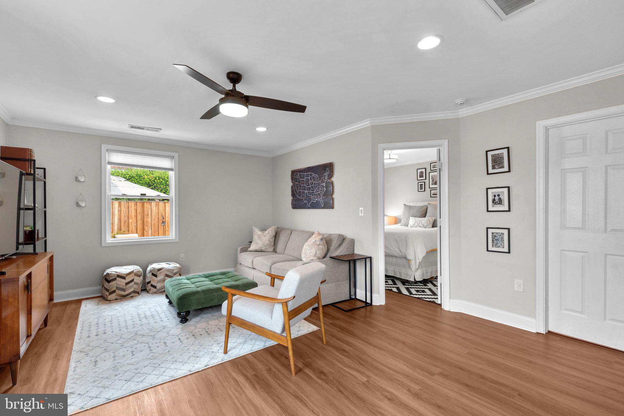 CARROLL KNOLLS - Residential