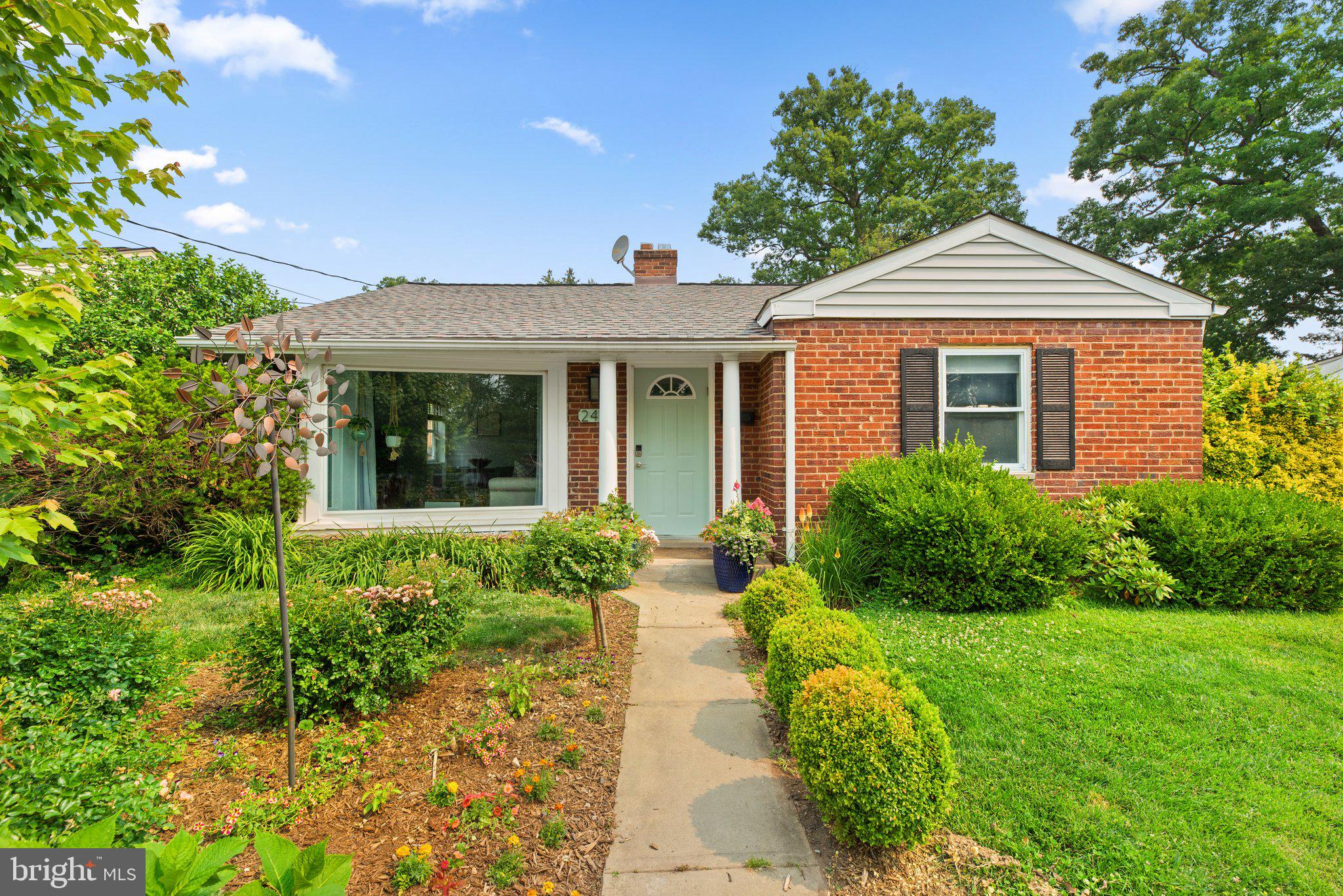 CARROLL KNOLLS - Residential