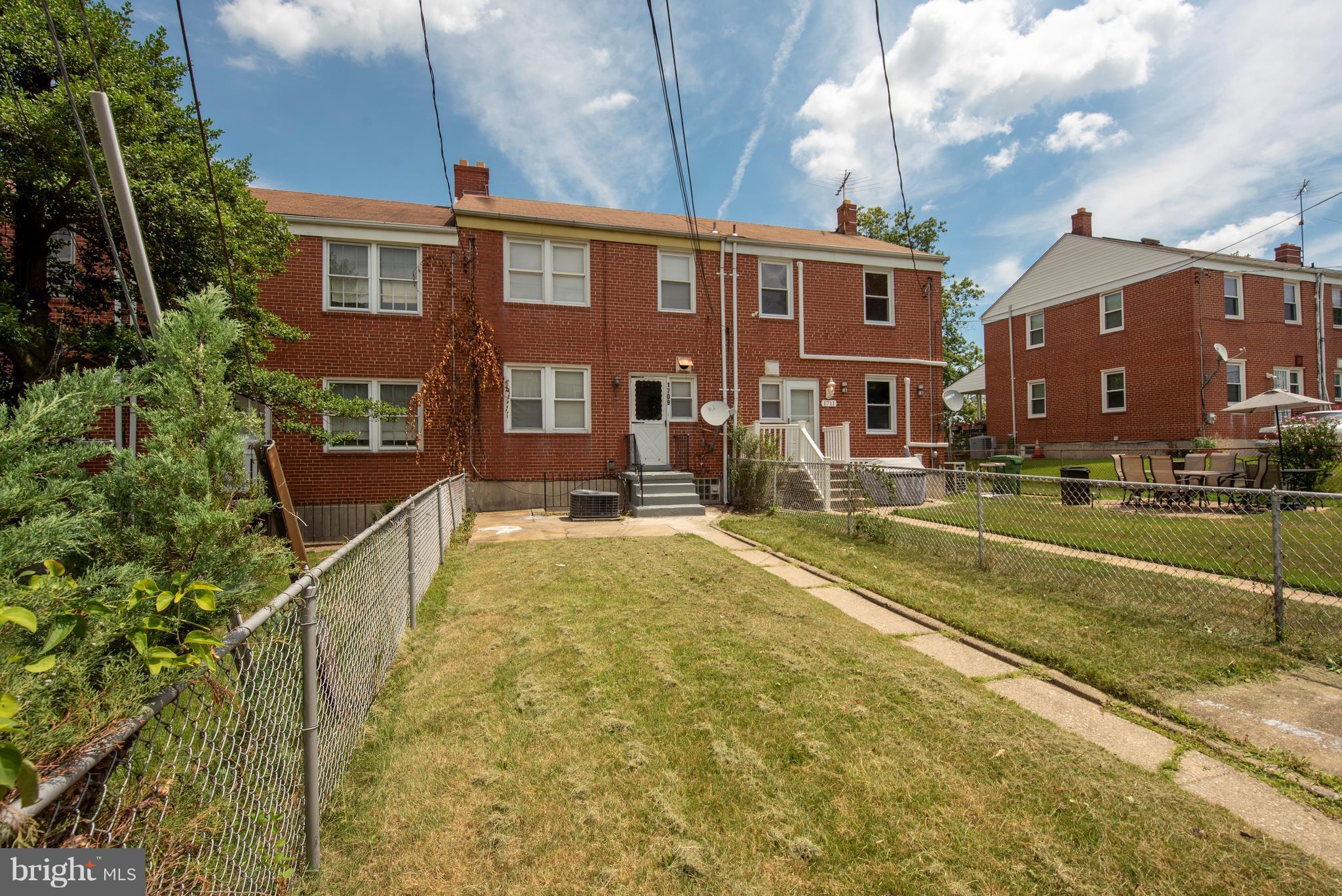 HILLENDALE PARK - Residential