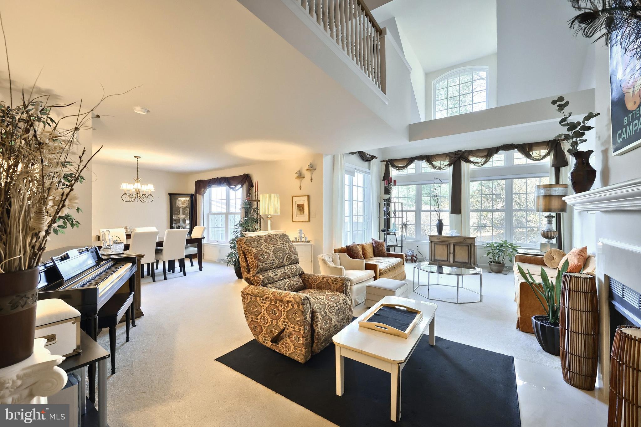 115 N FOUNTAIN DRIVE 9