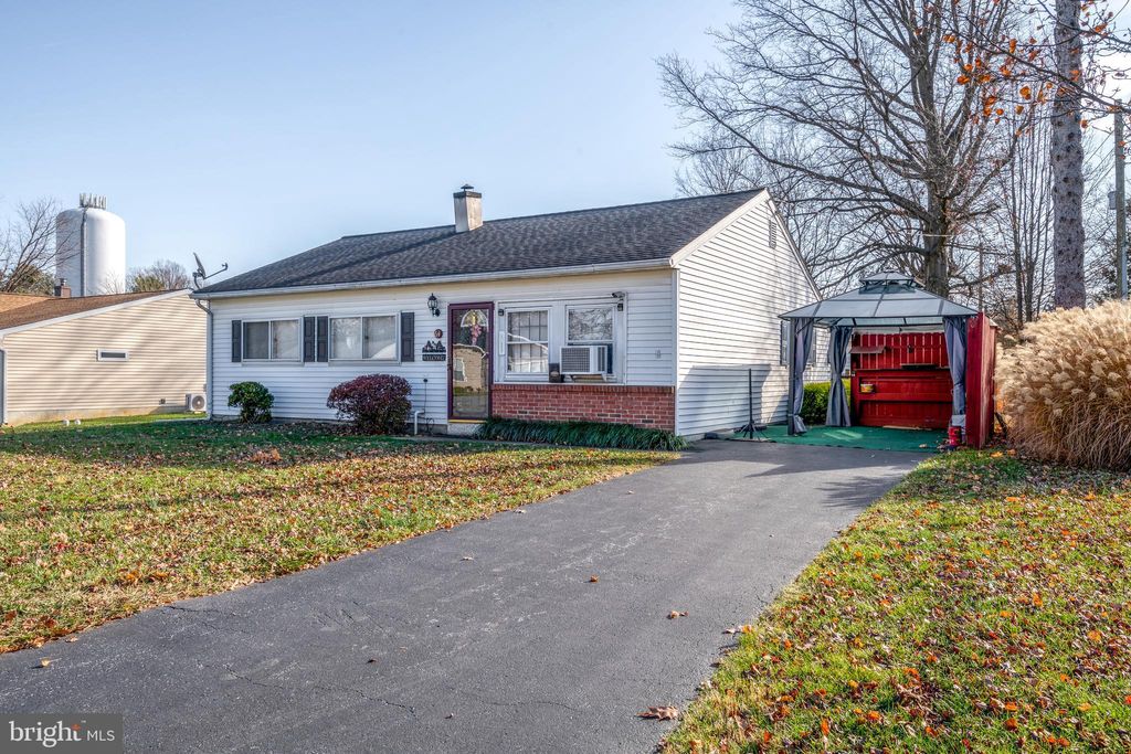 Photo of 64 South Avenue, LANDISVILLE, PA 17538 (MLS # PALA2061420)