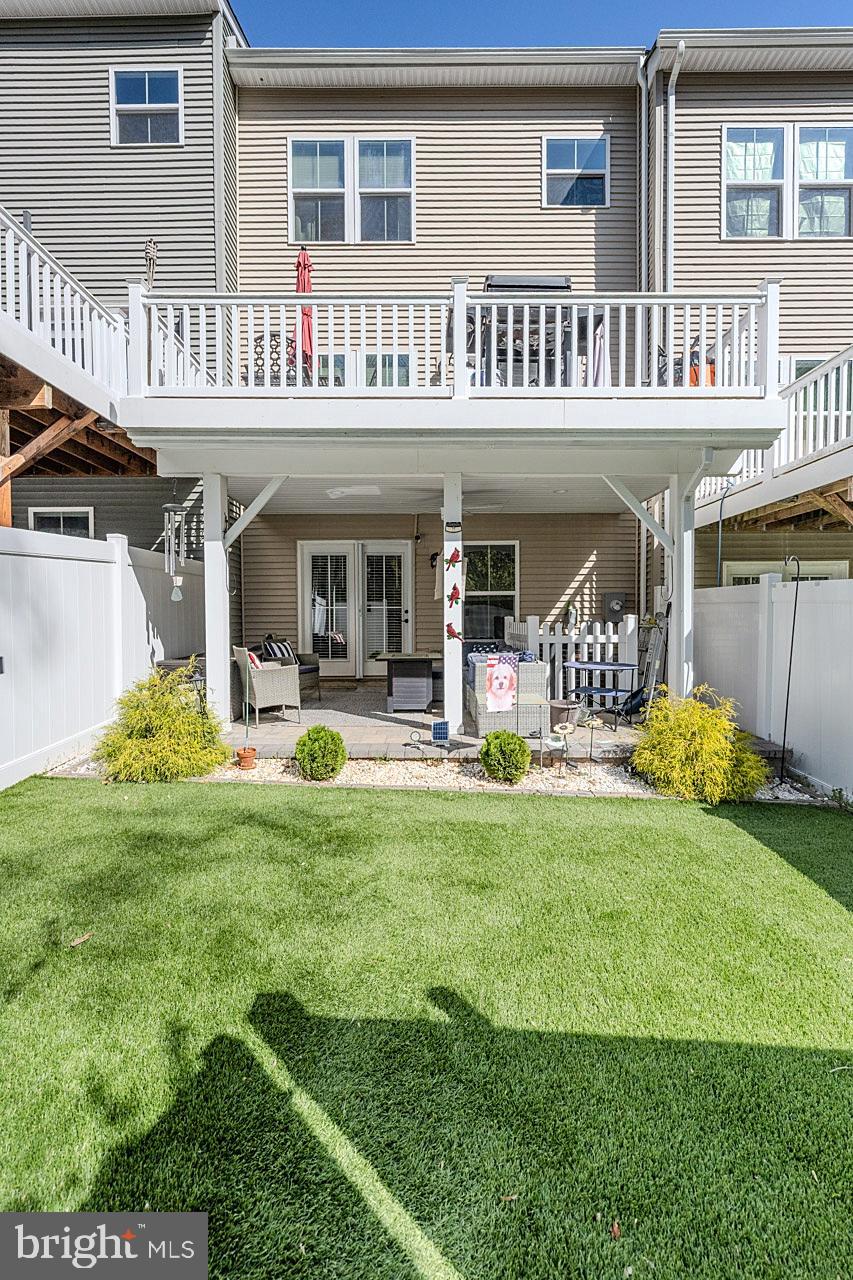 BRADLEY SQUARE - Residential