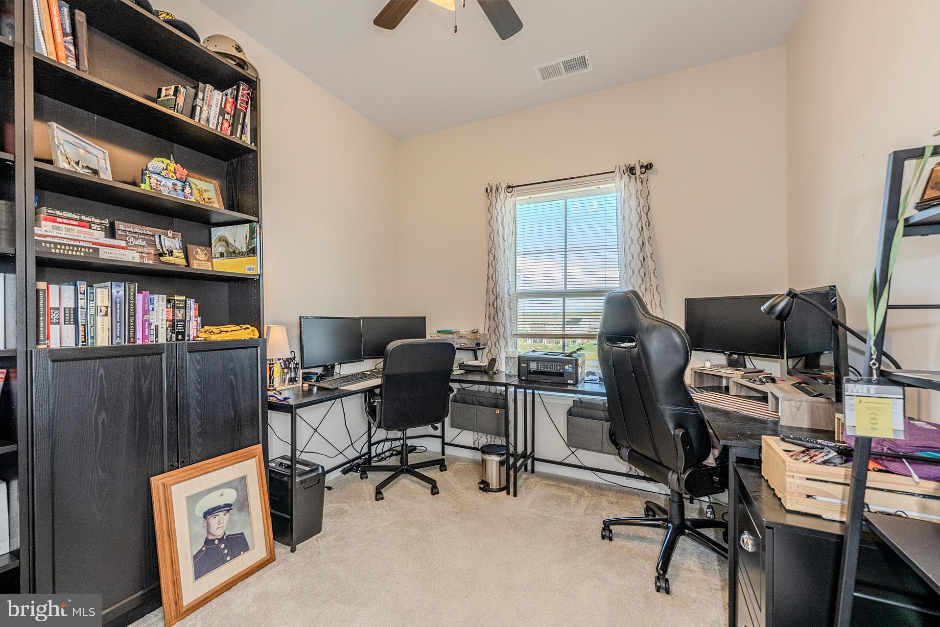 BRADLEY SQUARE - Residential