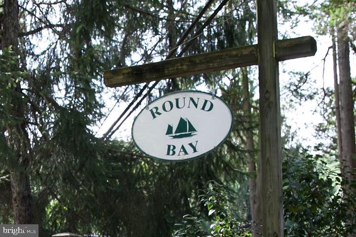 ROUND BAY - Residential Lease