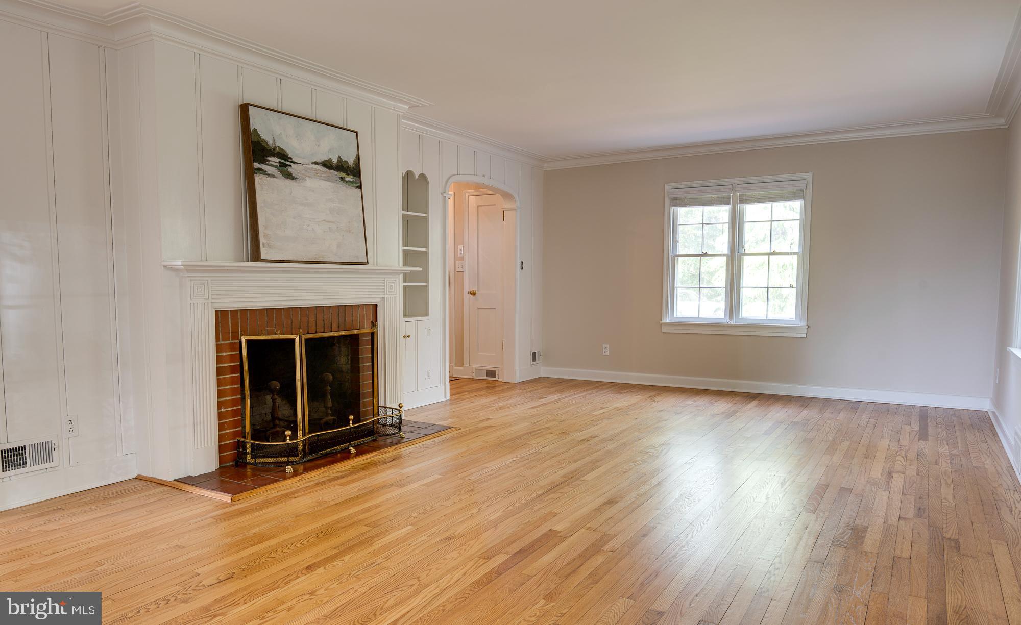 ROUND BAY - Residential Lease