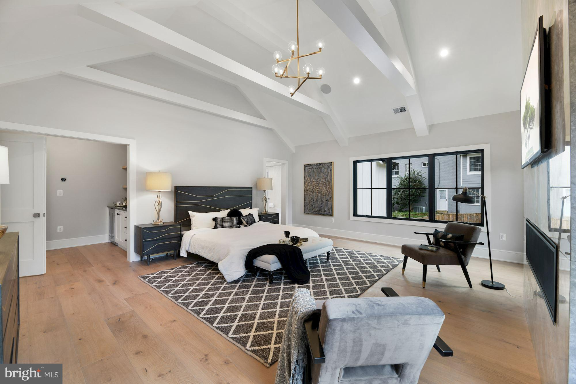 CHESTERBROOK WOODS - Residential