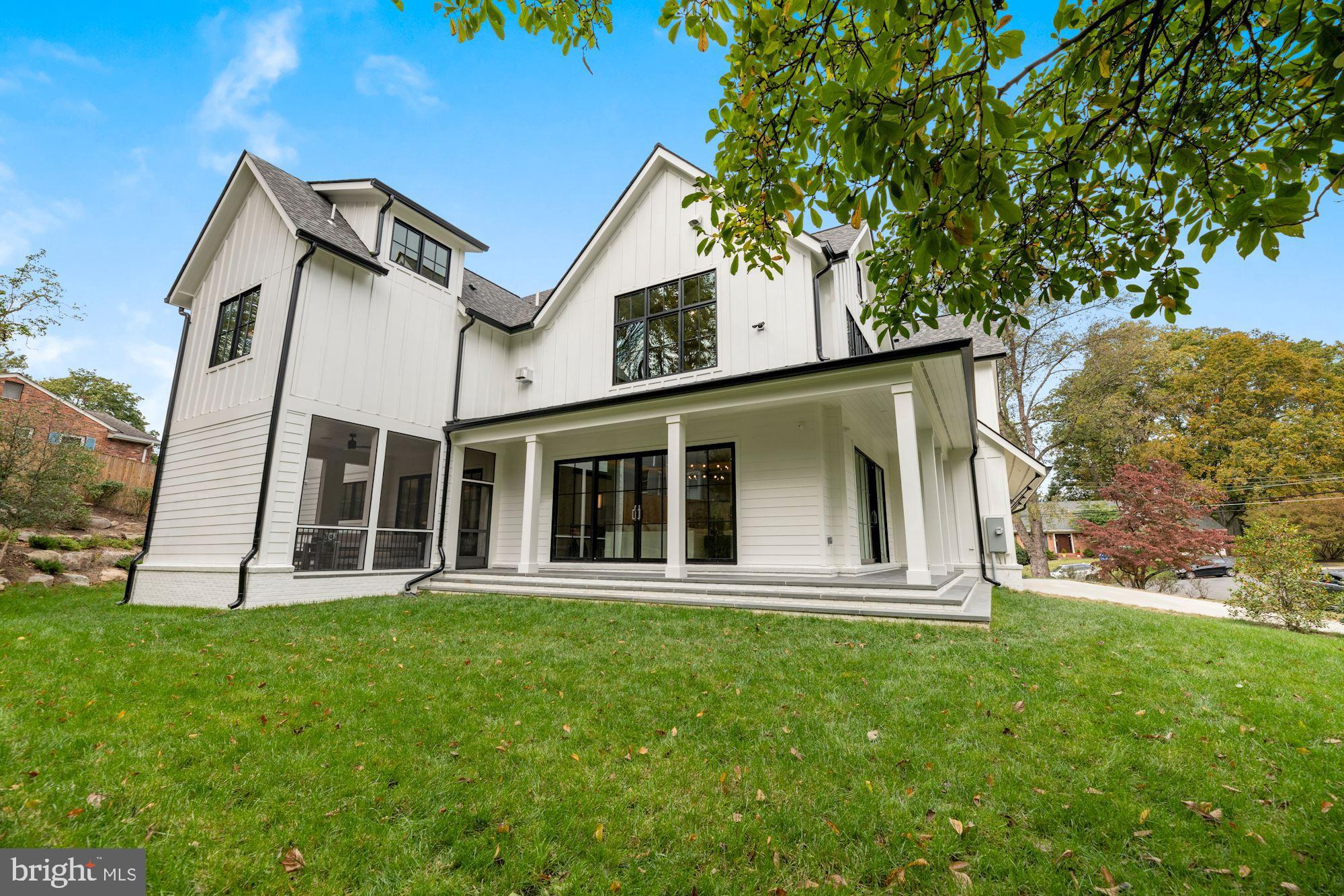 CHESTERBROOK WOODS - Residential