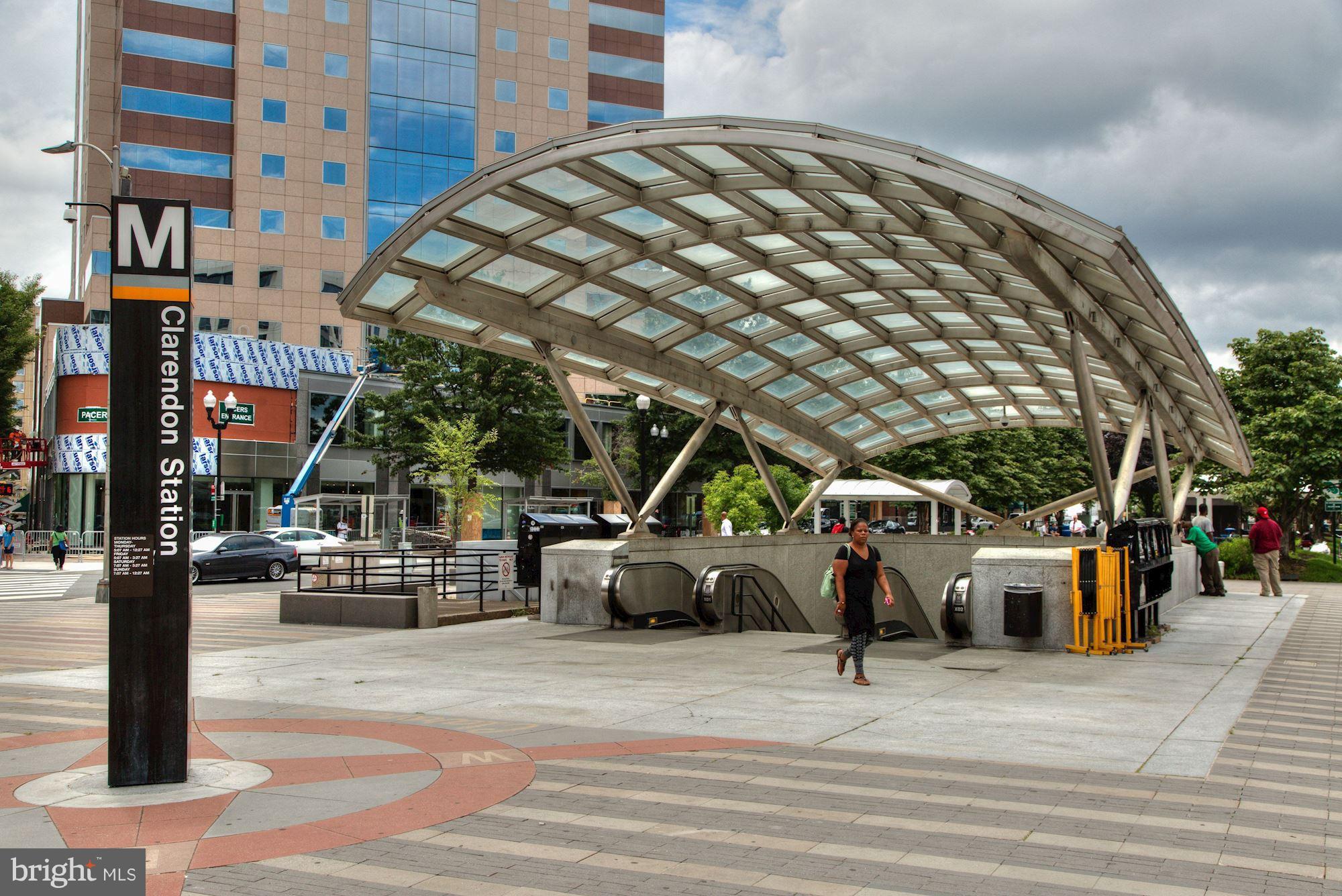 CLARENDON - Residential