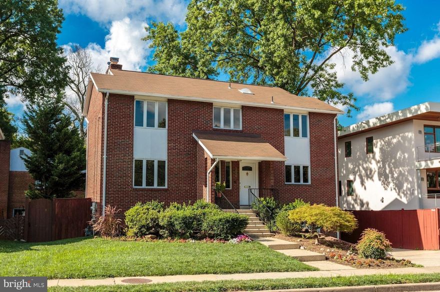 MUST SEE INSIDE! Incredible Space nearly 3,000 SF Colonial PERFECT family home w/ 6 BR, 3.5 BA thru 3-finished lvls including Walk-Out LL. 2-Story Foyer Opens to large Living-Dining. Granite & SS Kitchen. 2 FP. Large windows w/ tons of natural light. Fenced Rear garden. 2-3 Car driveway plus Garage! PRIME LOCATION! Henry Clay Park - 0.5-mi Walk to Clarendon Metro!