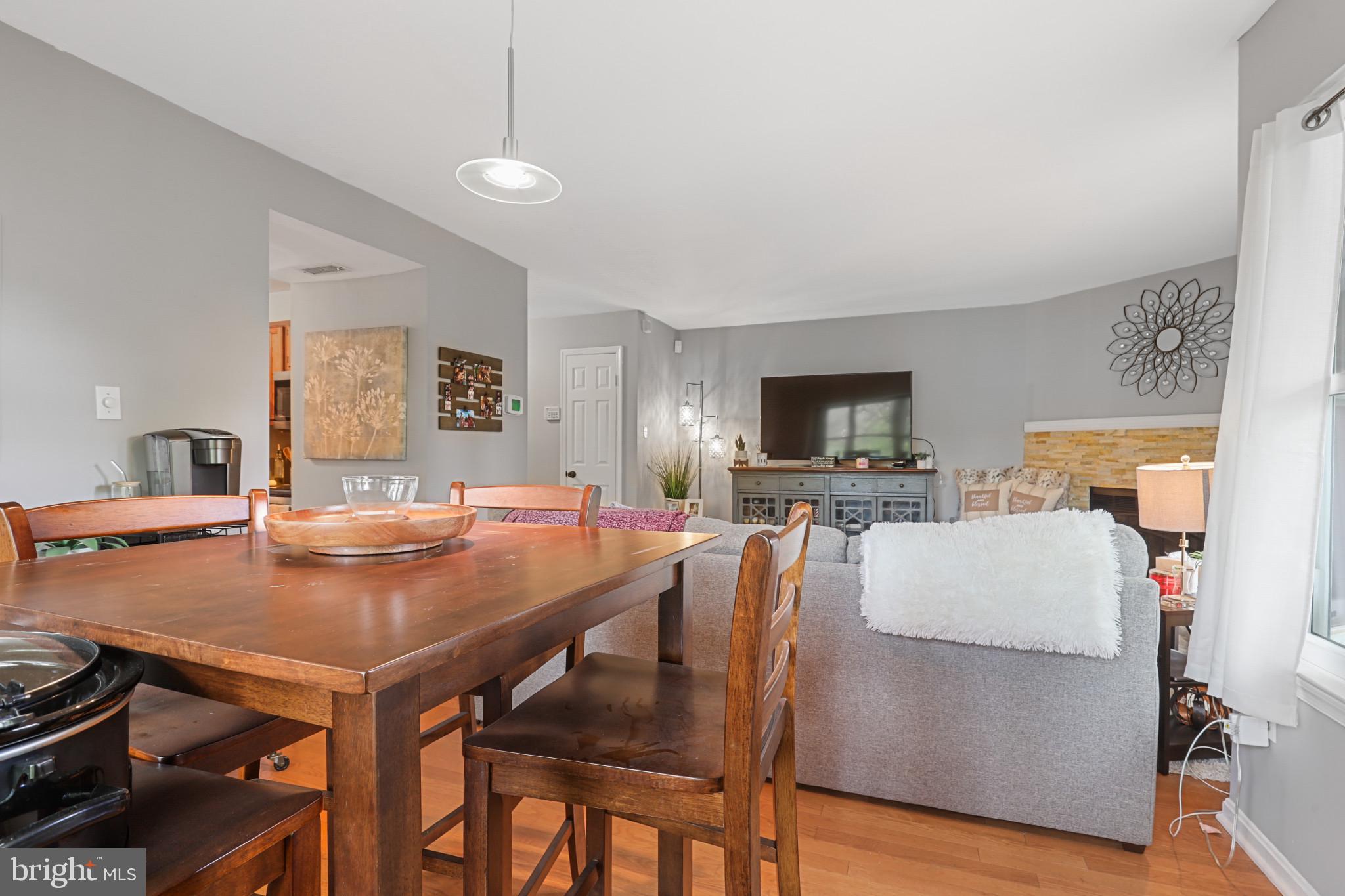 RIVERCHASE - Residential Lease