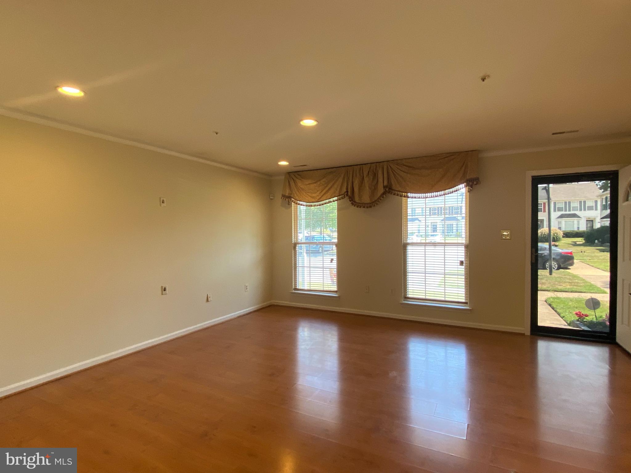 MEADOWS AT WHITE OAK - Residential