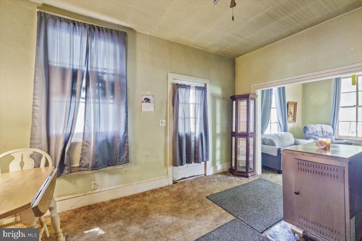 HARPERS FERRY - Residential