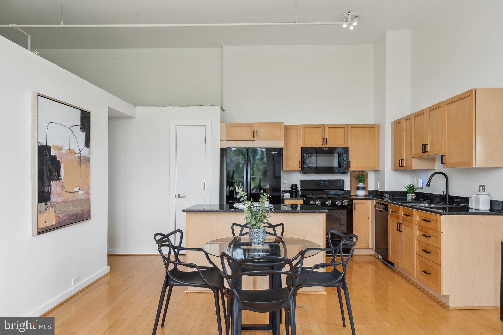 440 12TH STREET NE 215