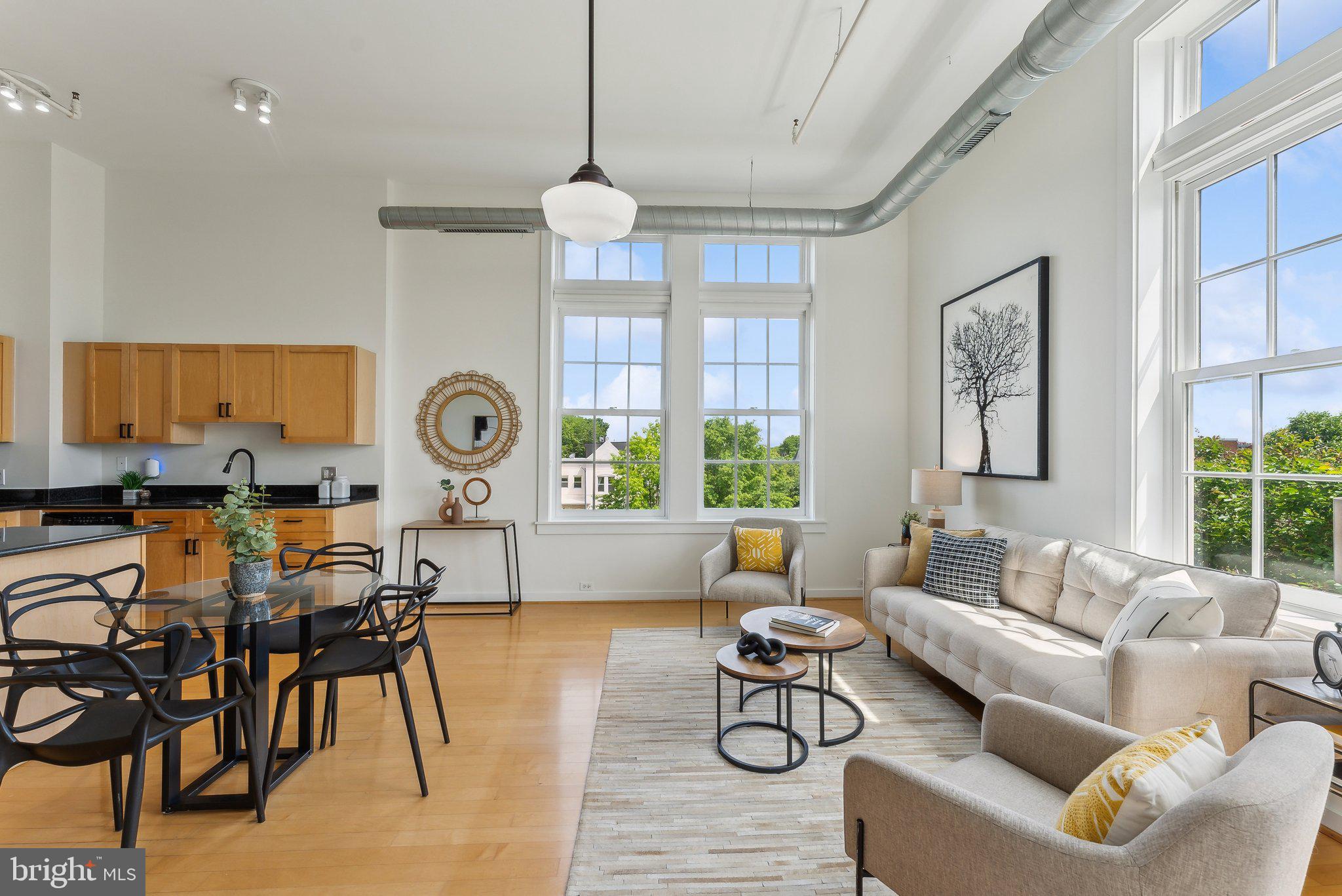 440 12TH STREET NE 215