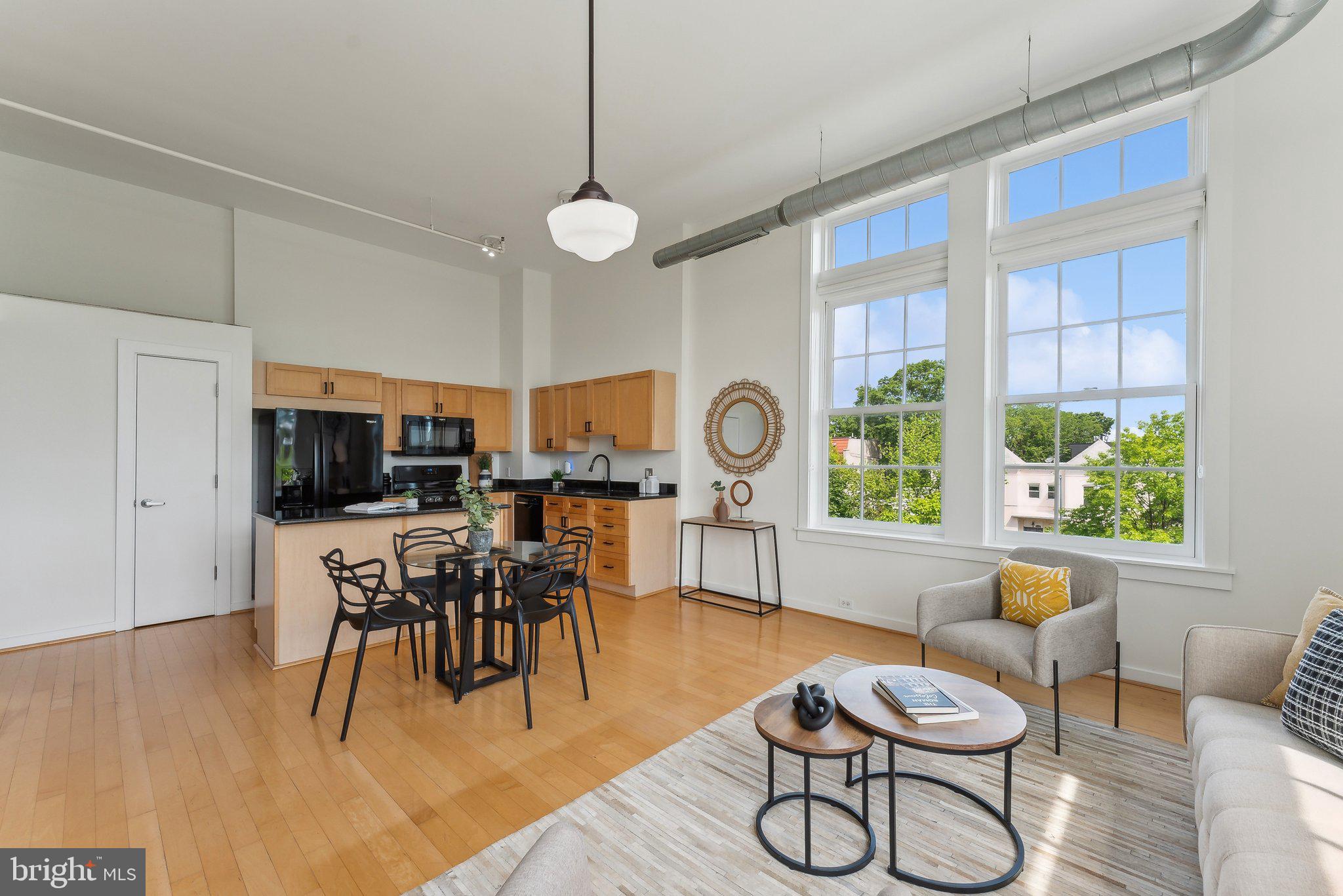440 12TH STREET NE 215