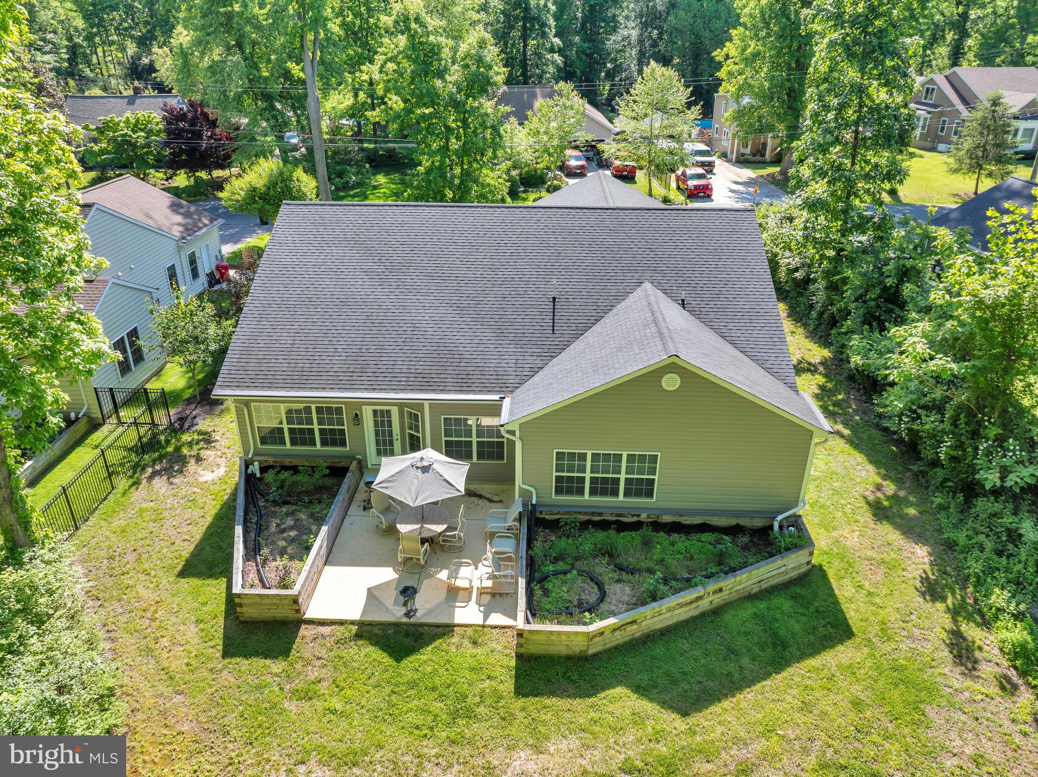 RIVER CLUB ESTATES - Residential