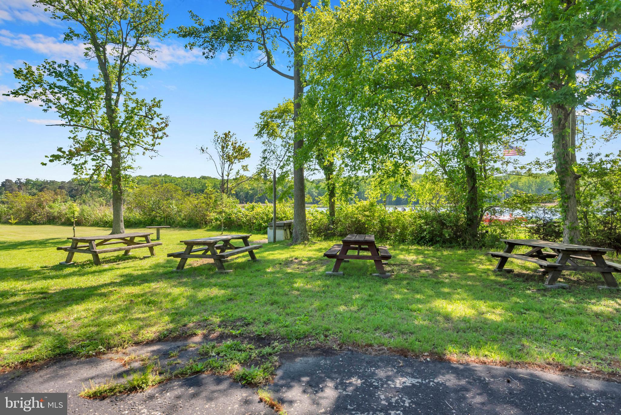RIVER CLUB ESTATES - Residential