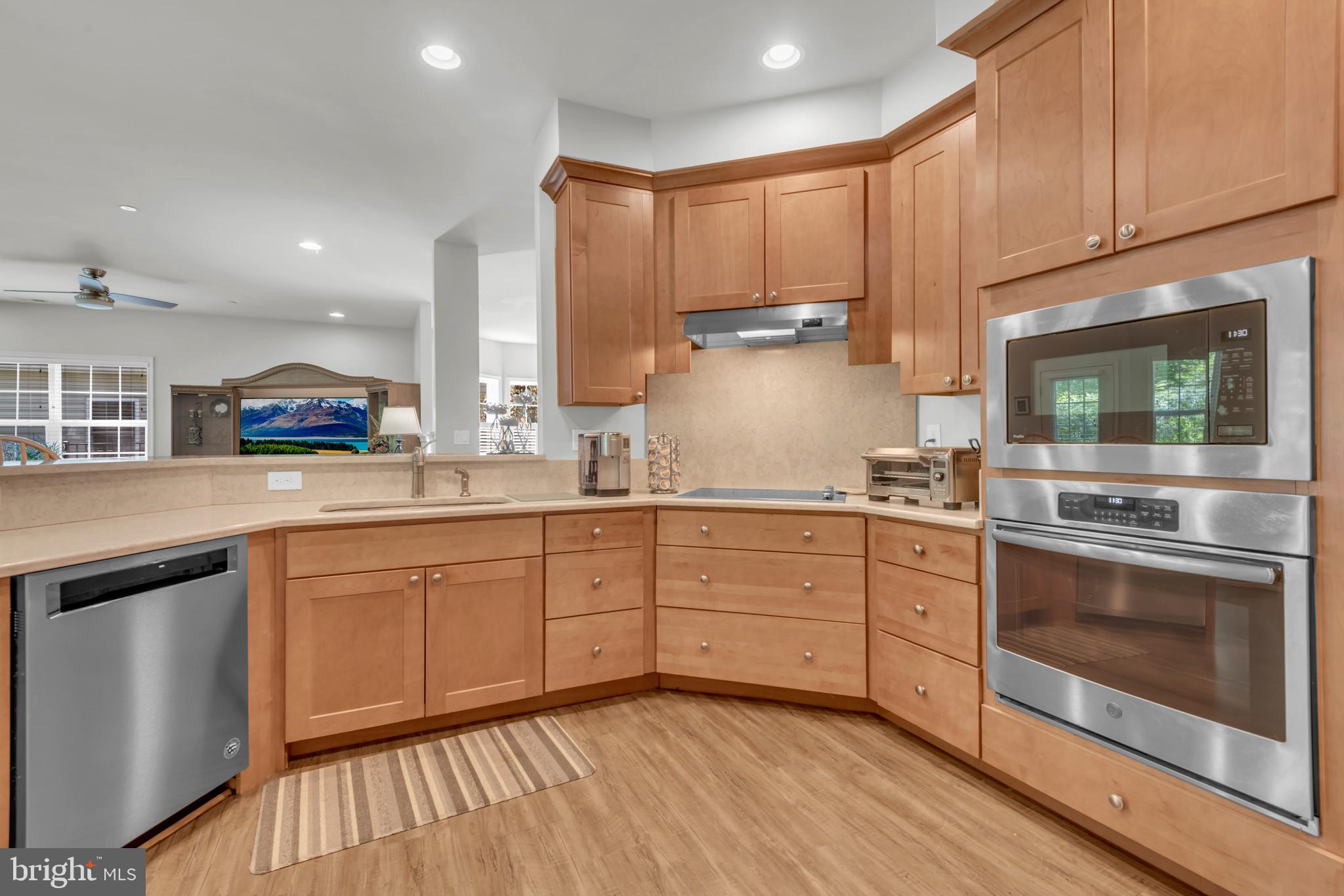 RIVER CLUB ESTATES - Residential