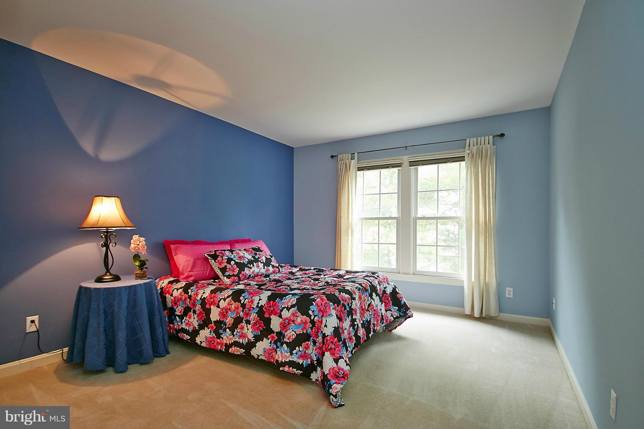 BIRCH POND - Residential