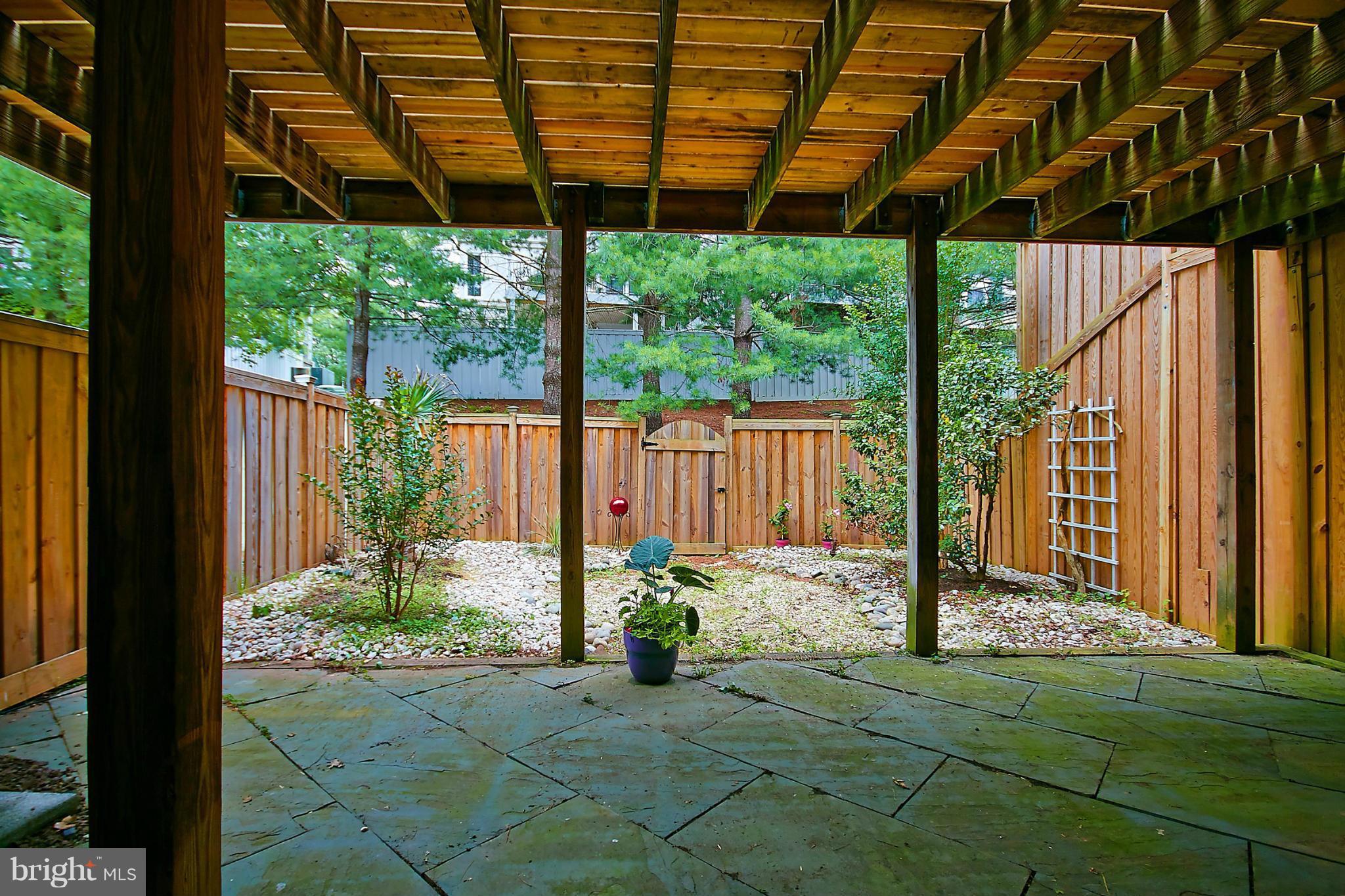 BIRCH POND - Residential